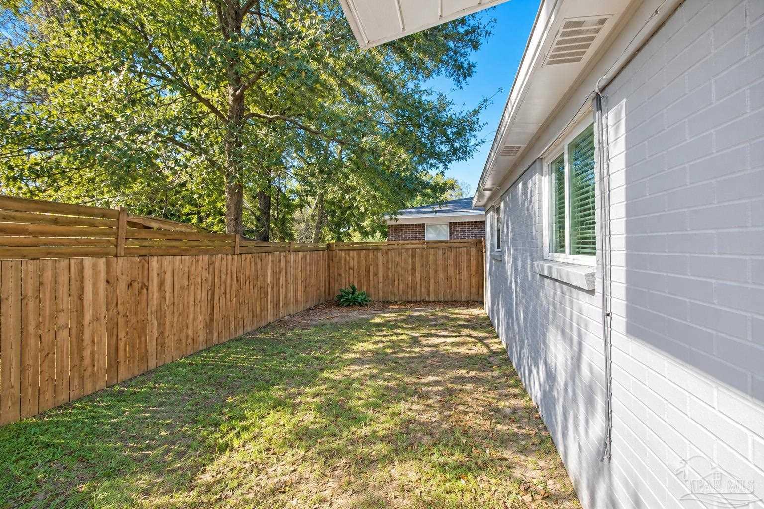 1701 W Romana Street Pensacola FL 32502