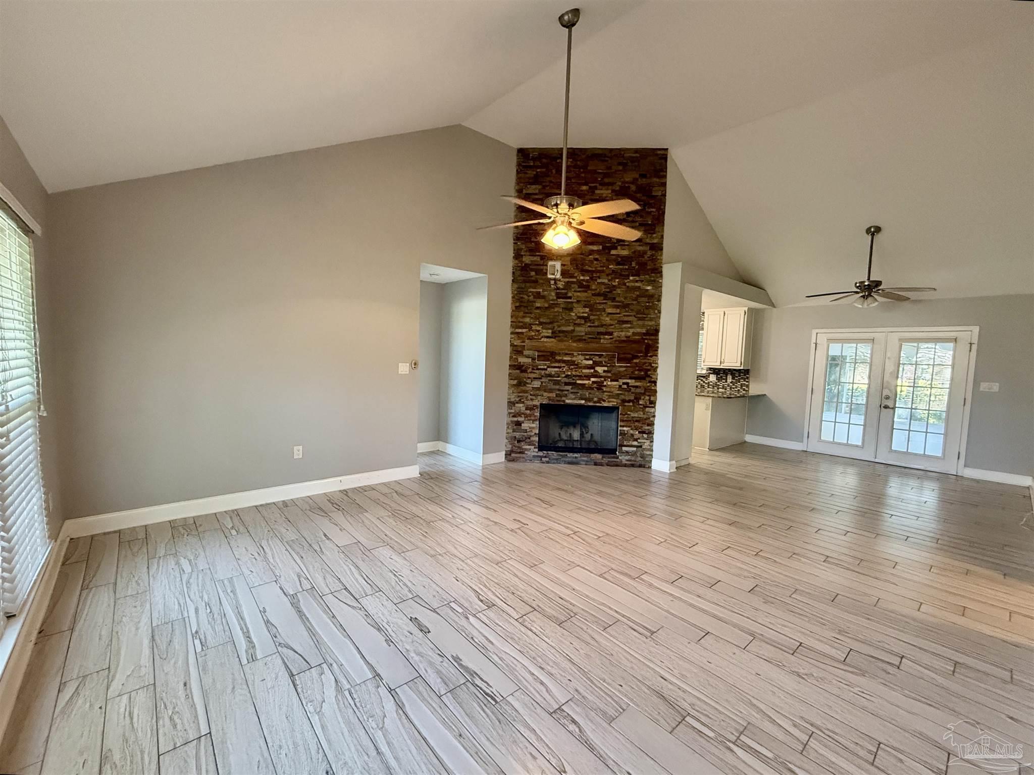 2460 Houston Circle Gulf Breeze FL 32563