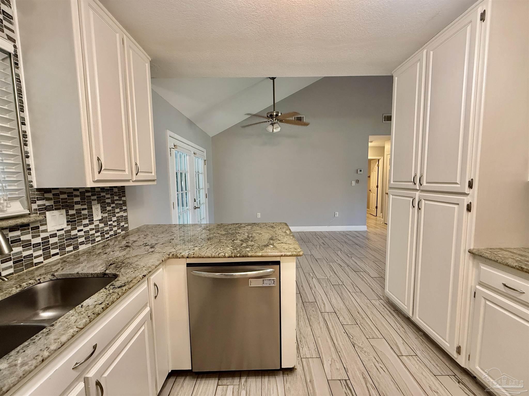 2460 Houston Circle Gulf Breeze FL 32563