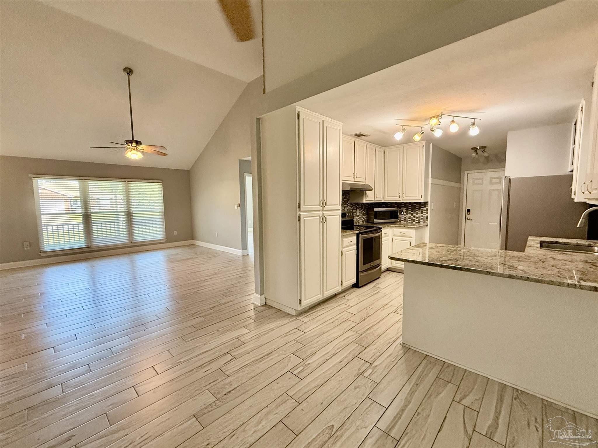 2460 Houston Circle Gulf Breeze FL 32563