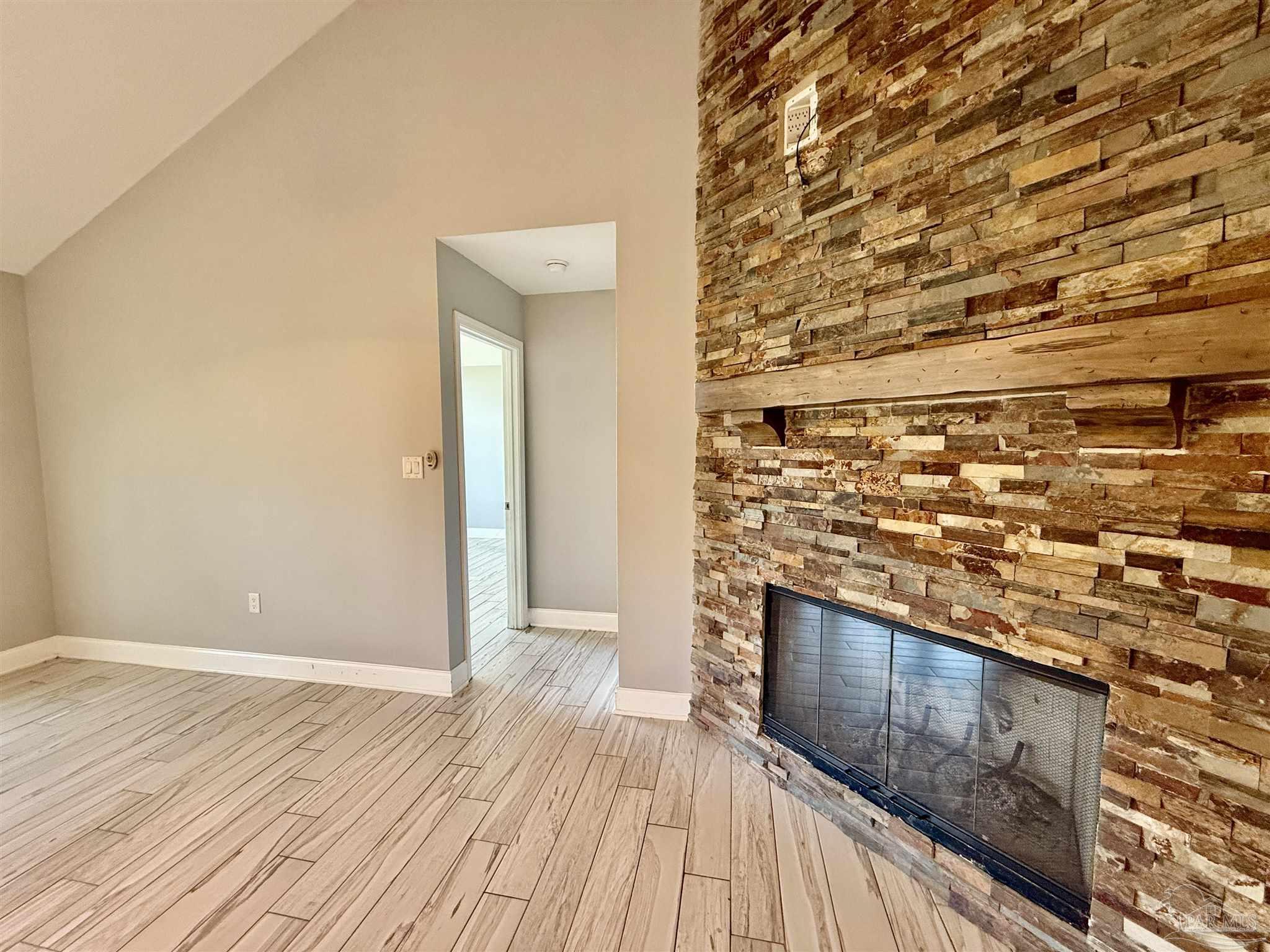2460 Houston Circle Gulf Breeze FL 32563