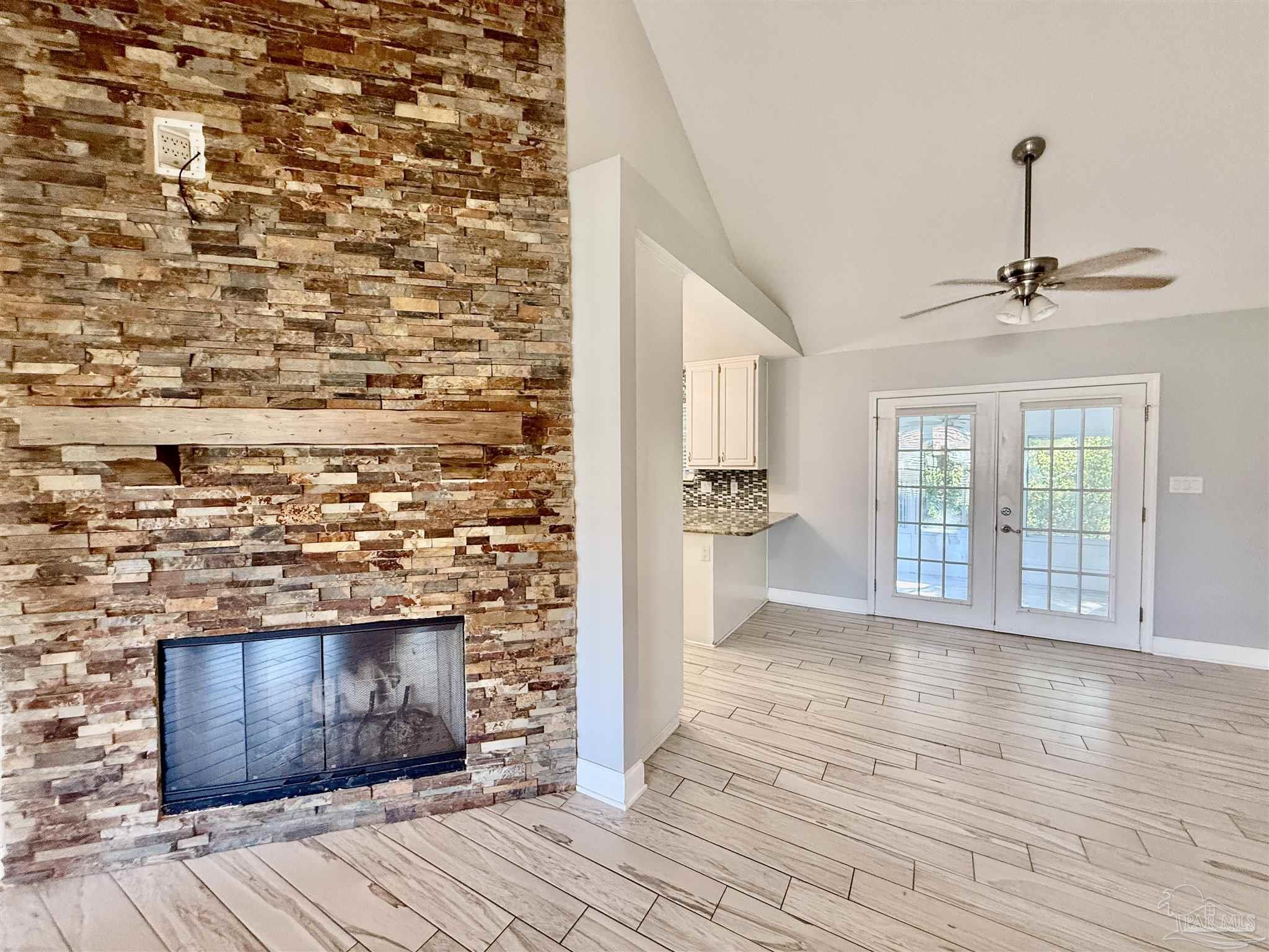 2460 Houston Circle Gulf Breeze FL 32563