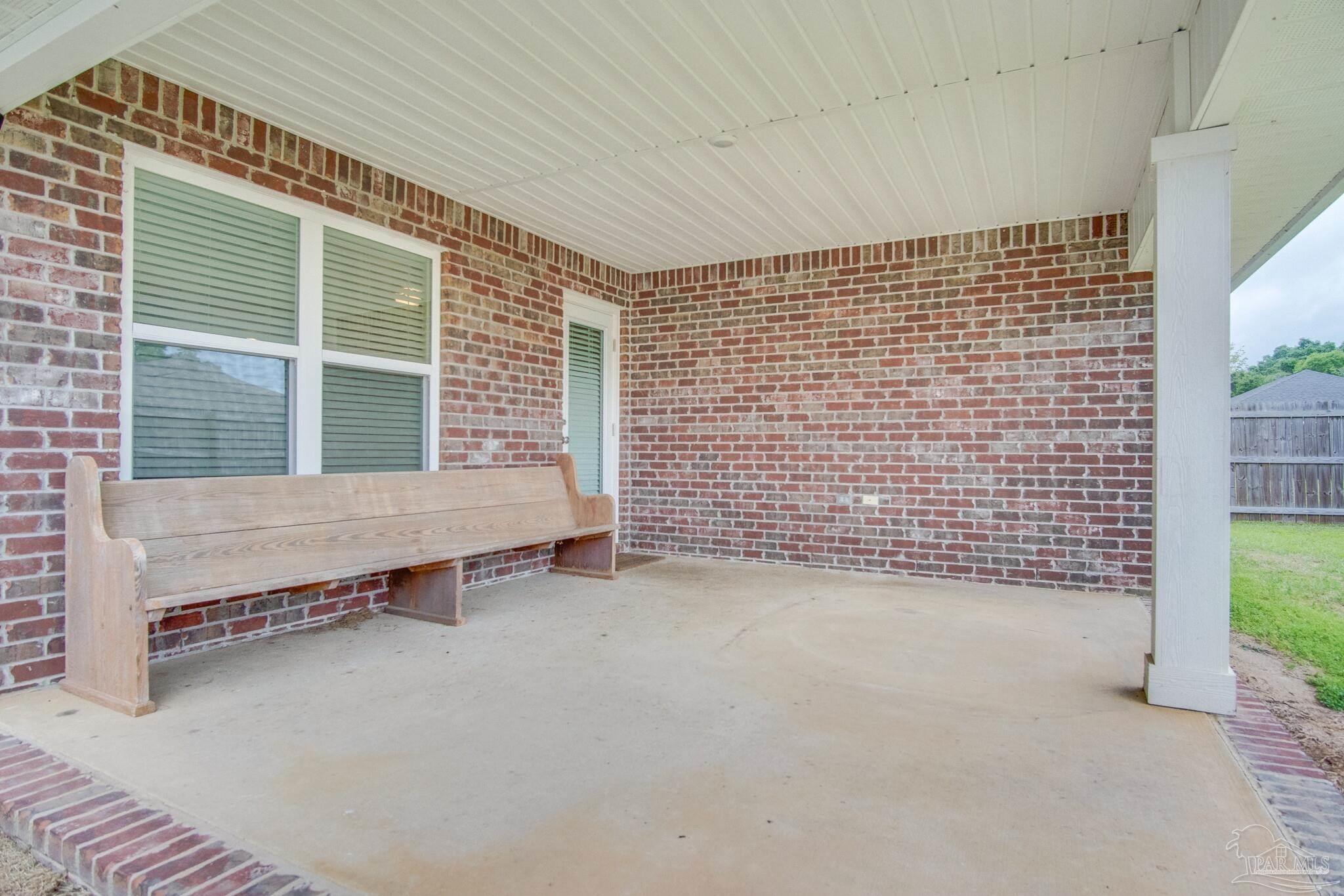 8810 Derby Lane Pensacola FL 32534
