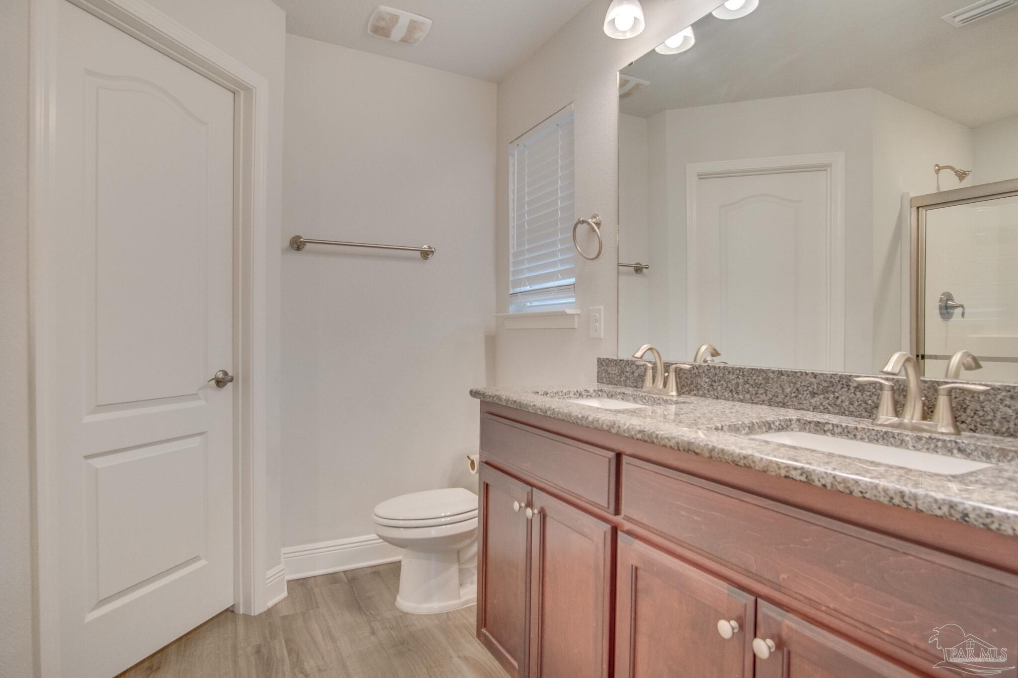 8810 Derby Lane Pensacola FL 32534