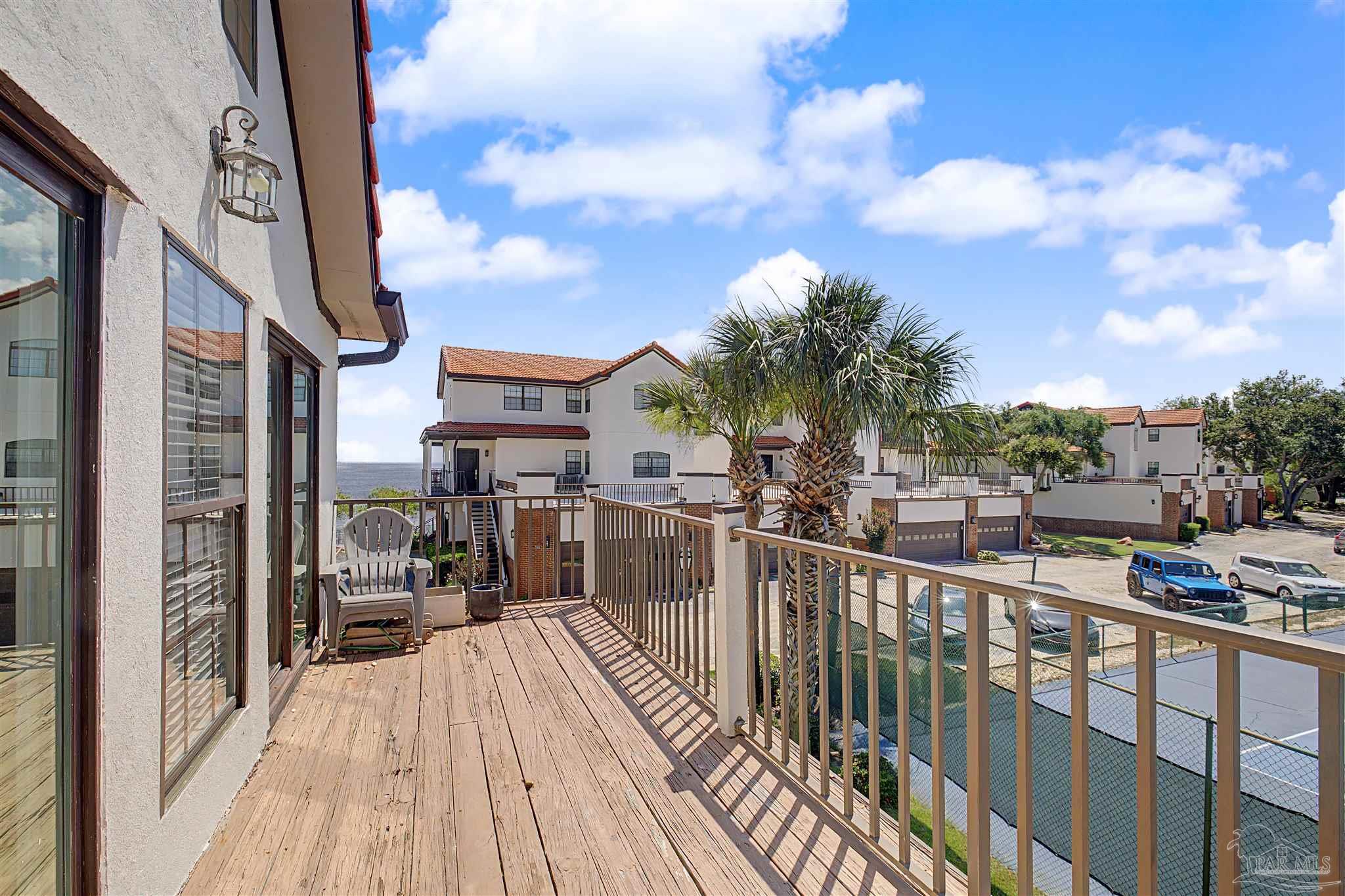 42 Baybridge Drive Gulf Breeze FL 32561