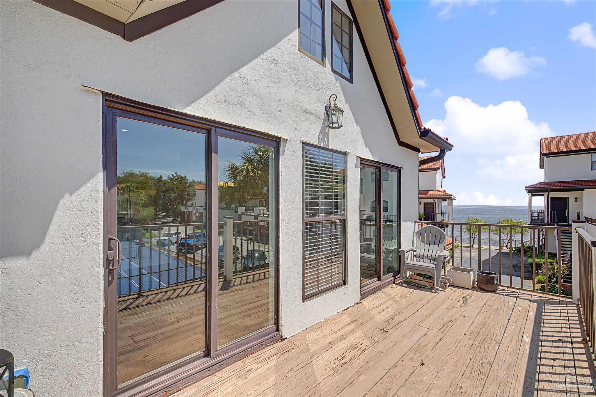 42 Baybridge Drive Gulf Breeze FL 32561
