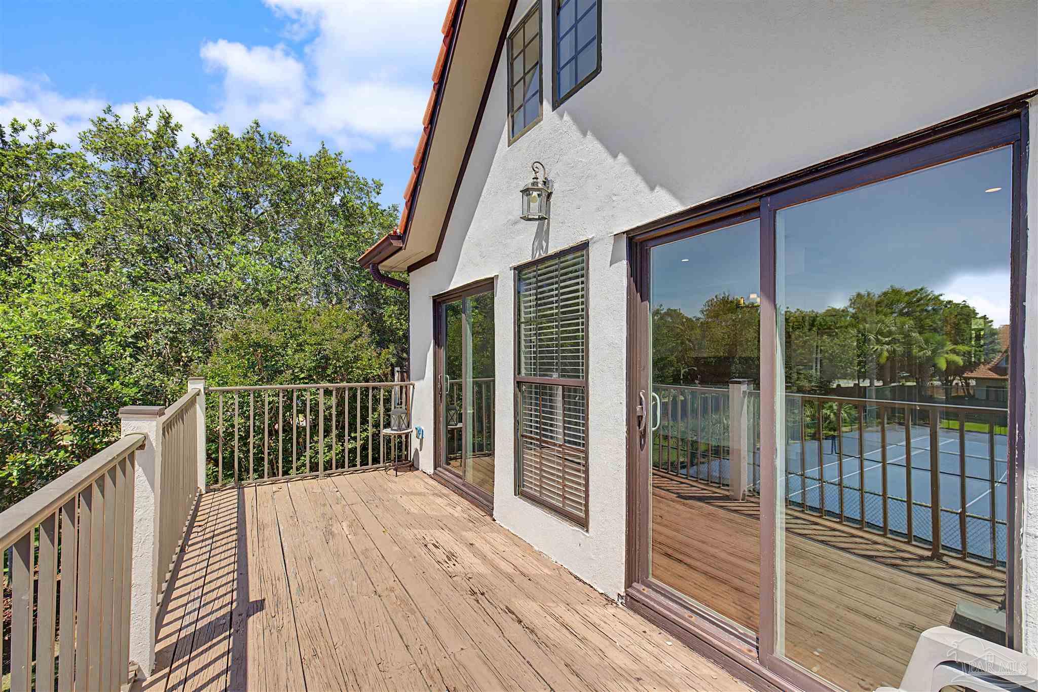 42 Baybridge Drive Gulf Breeze FL 32561