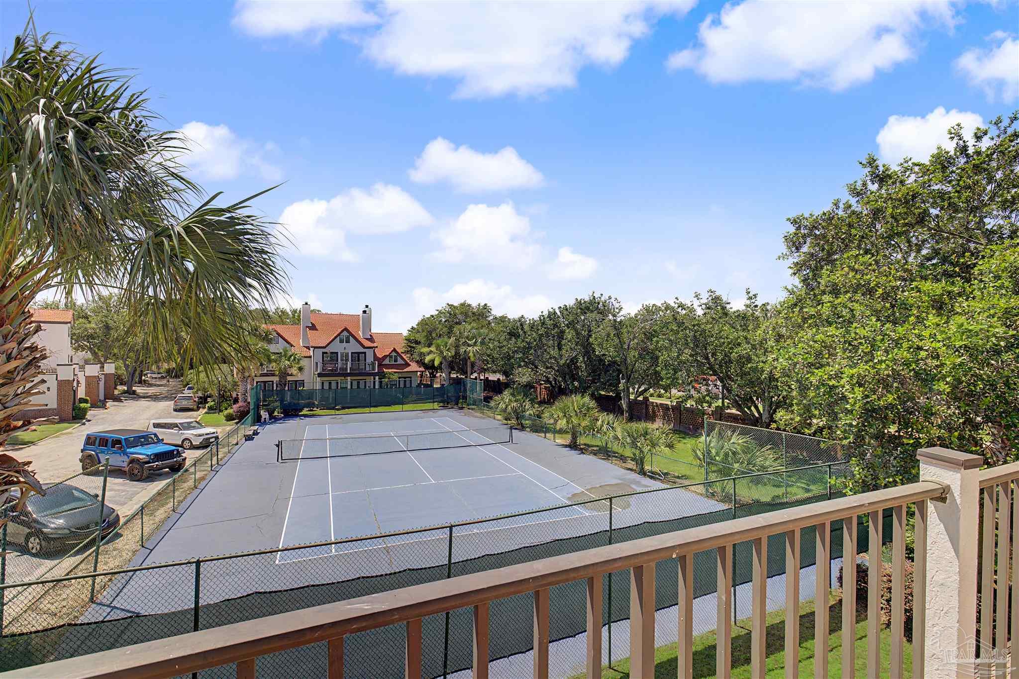 42 Baybridge Drive Gulf Breeze FL 32561