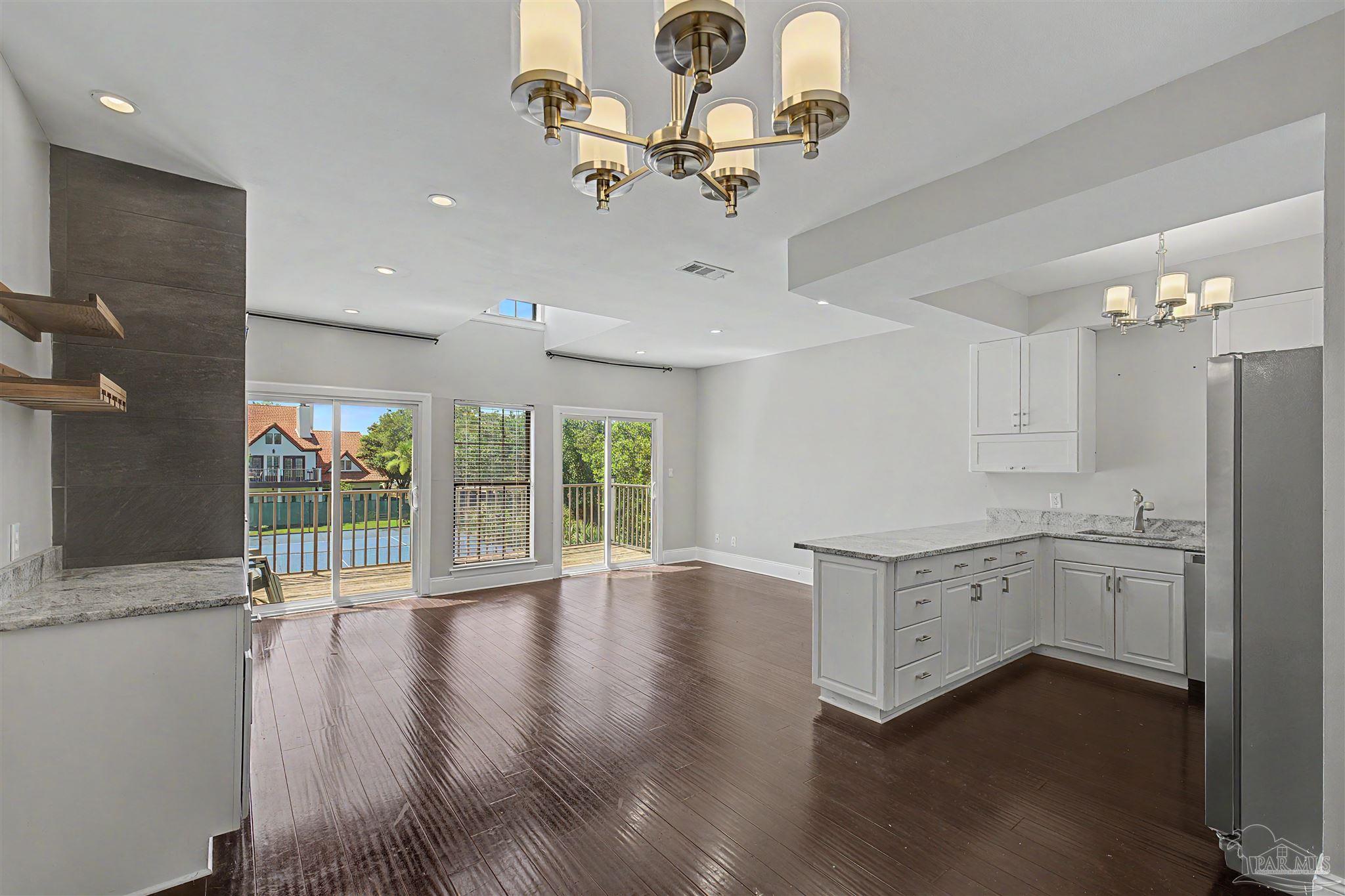 42 Baybridge Drive Gulf Breeze FL 32561