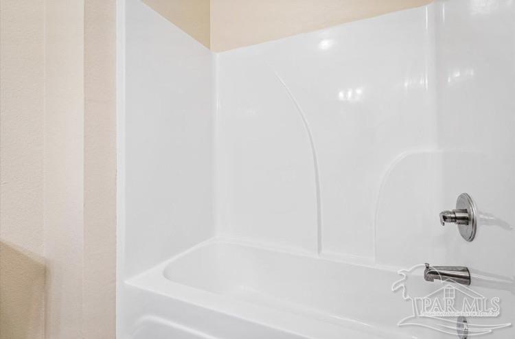 3501 Mossy Oak Villas Circle Pensacola FL 32514