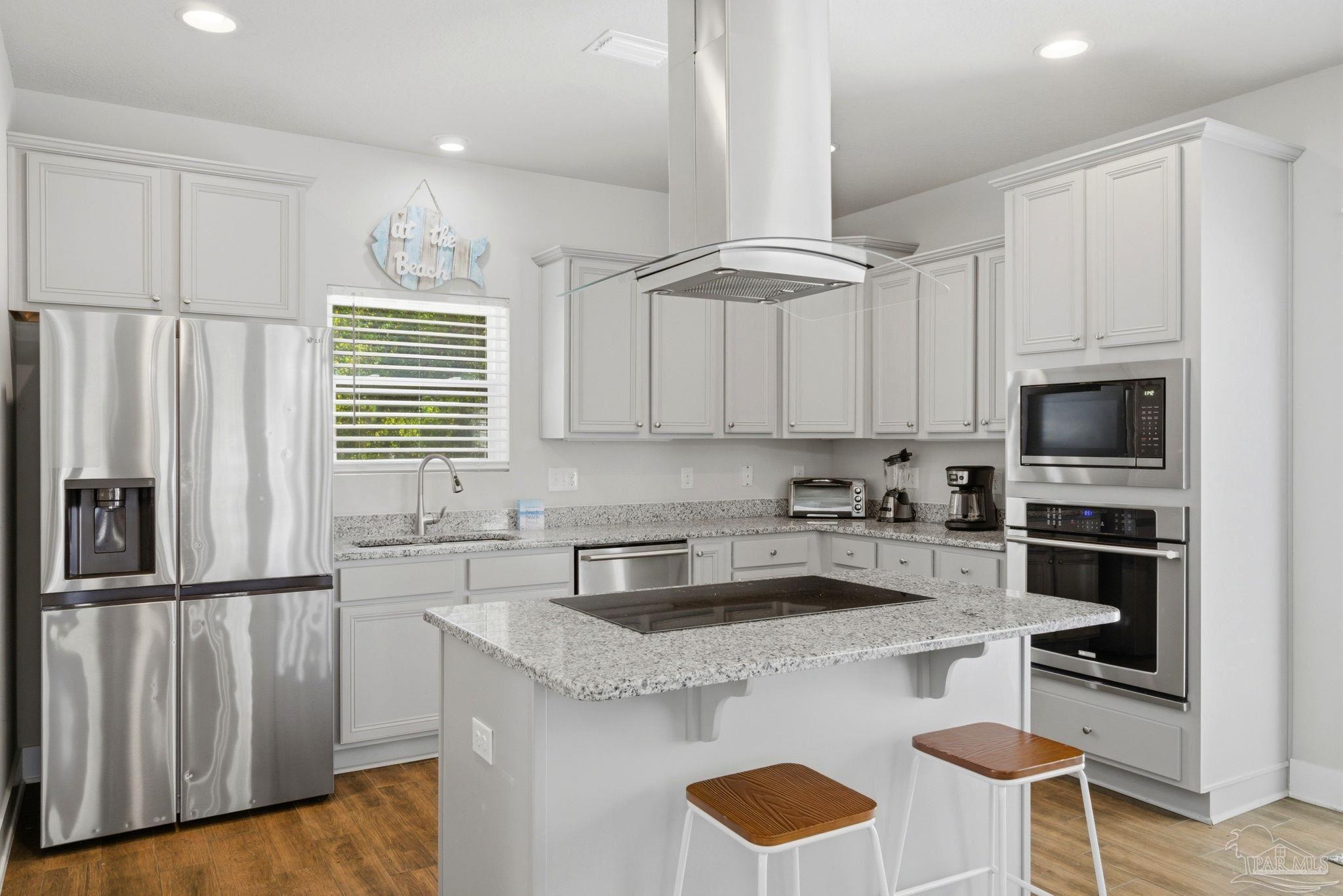 7967 Double Gate Drive Pensacola FL 32507