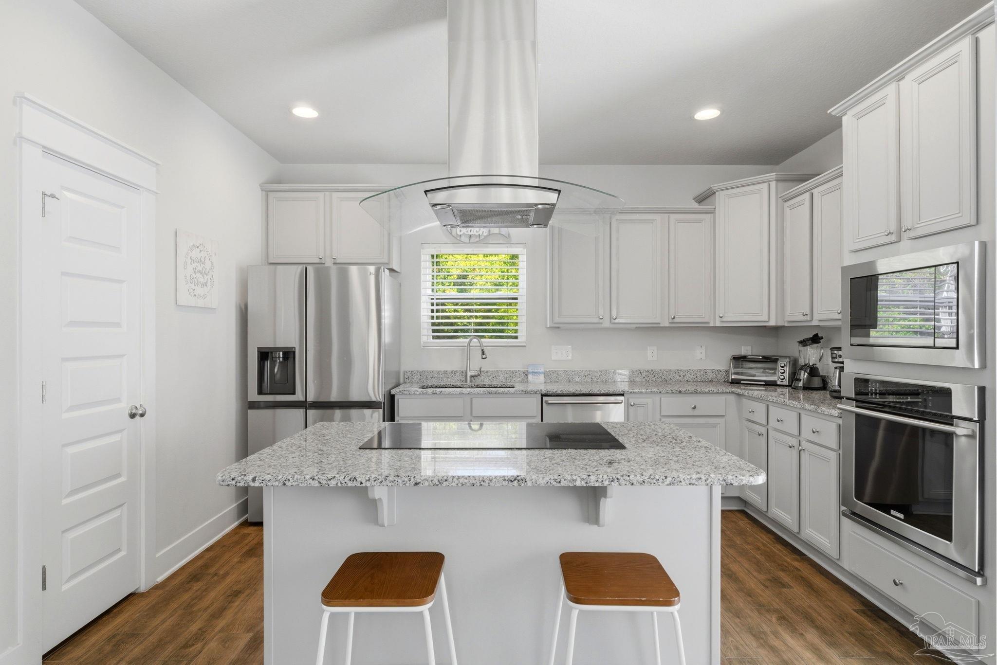 7967 Double Gate Drive Pensacola FL 32507