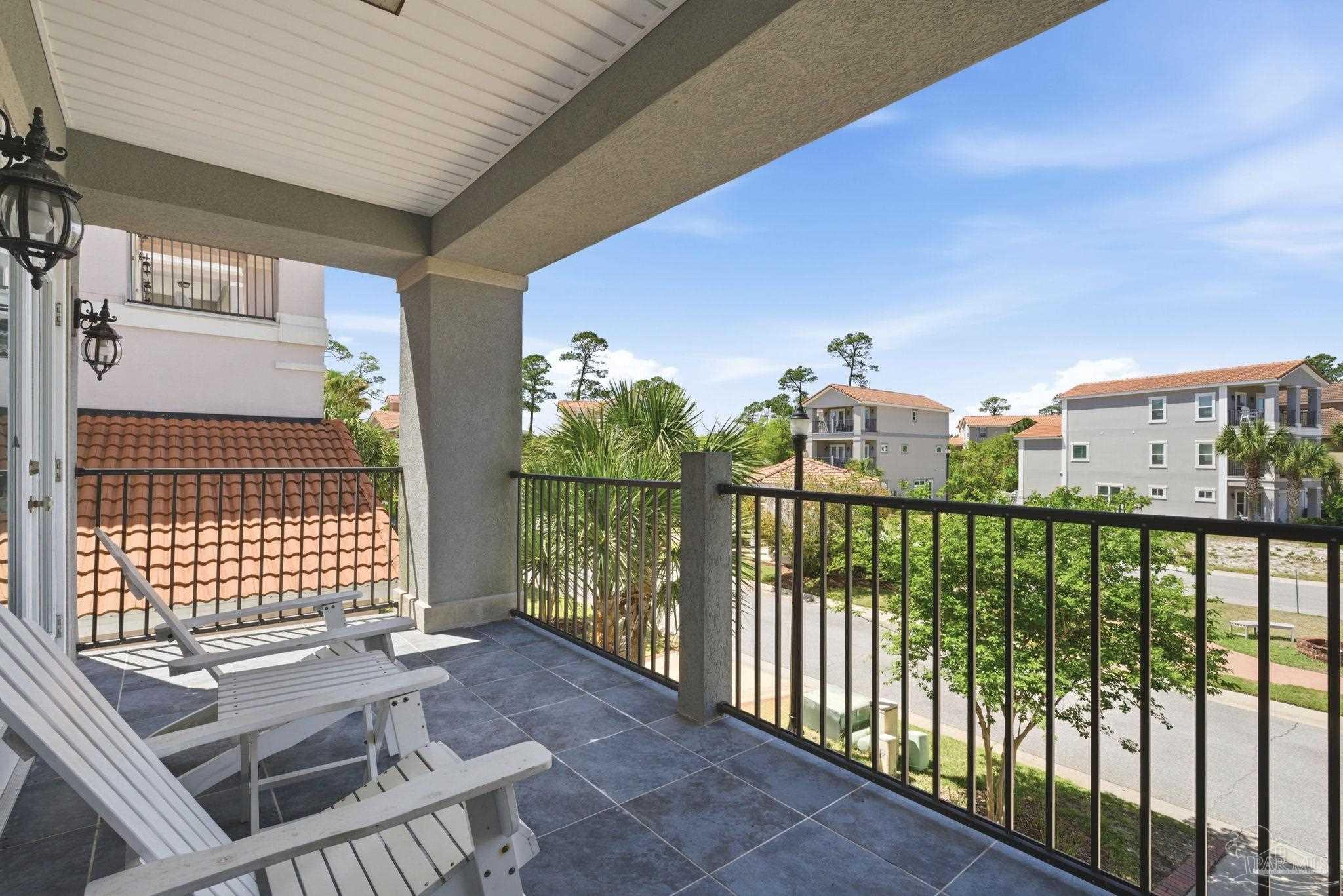 7967 Double Gate Drive Pensacola FL 32507