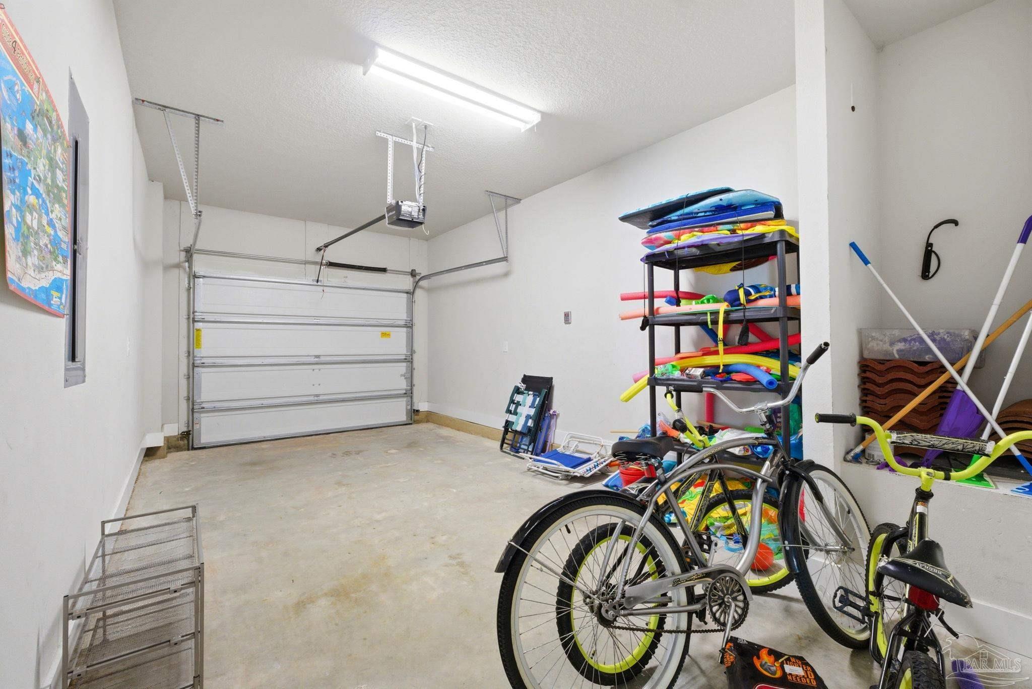 7967 Double Gate Drive Pensacola FL 32507