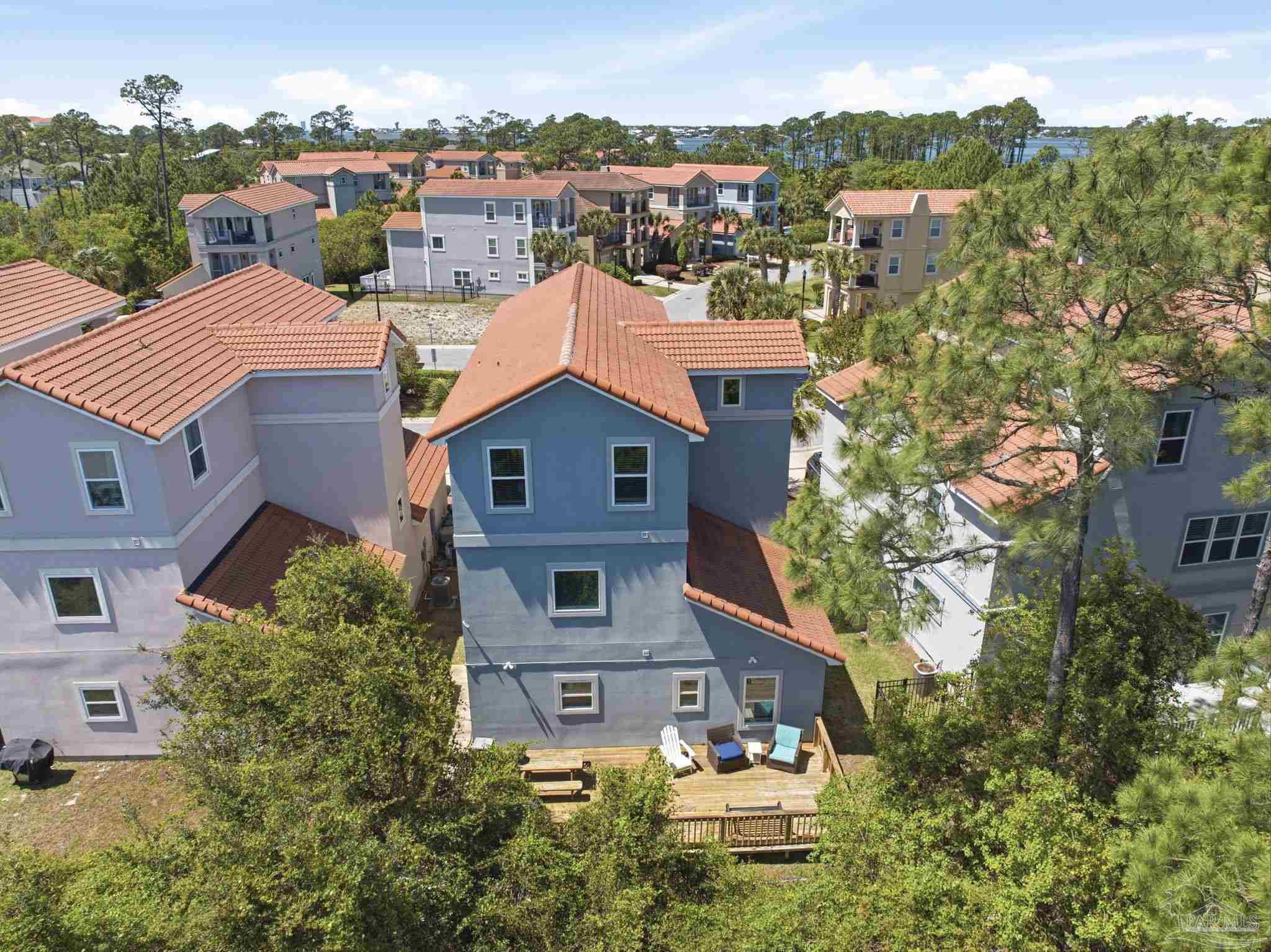 7967 Double Gate Drive Pensacola FL 32507