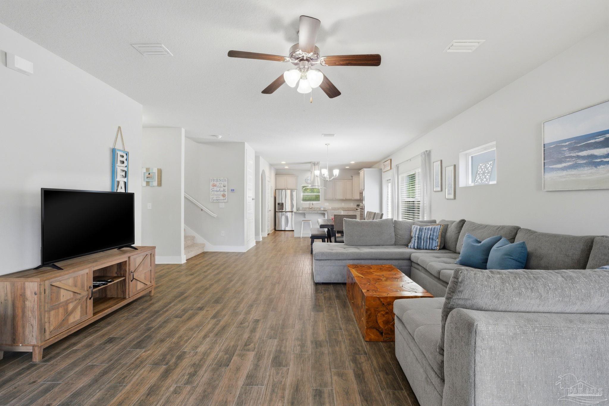 7967 Double Gate Drive Pensacola FL 32507