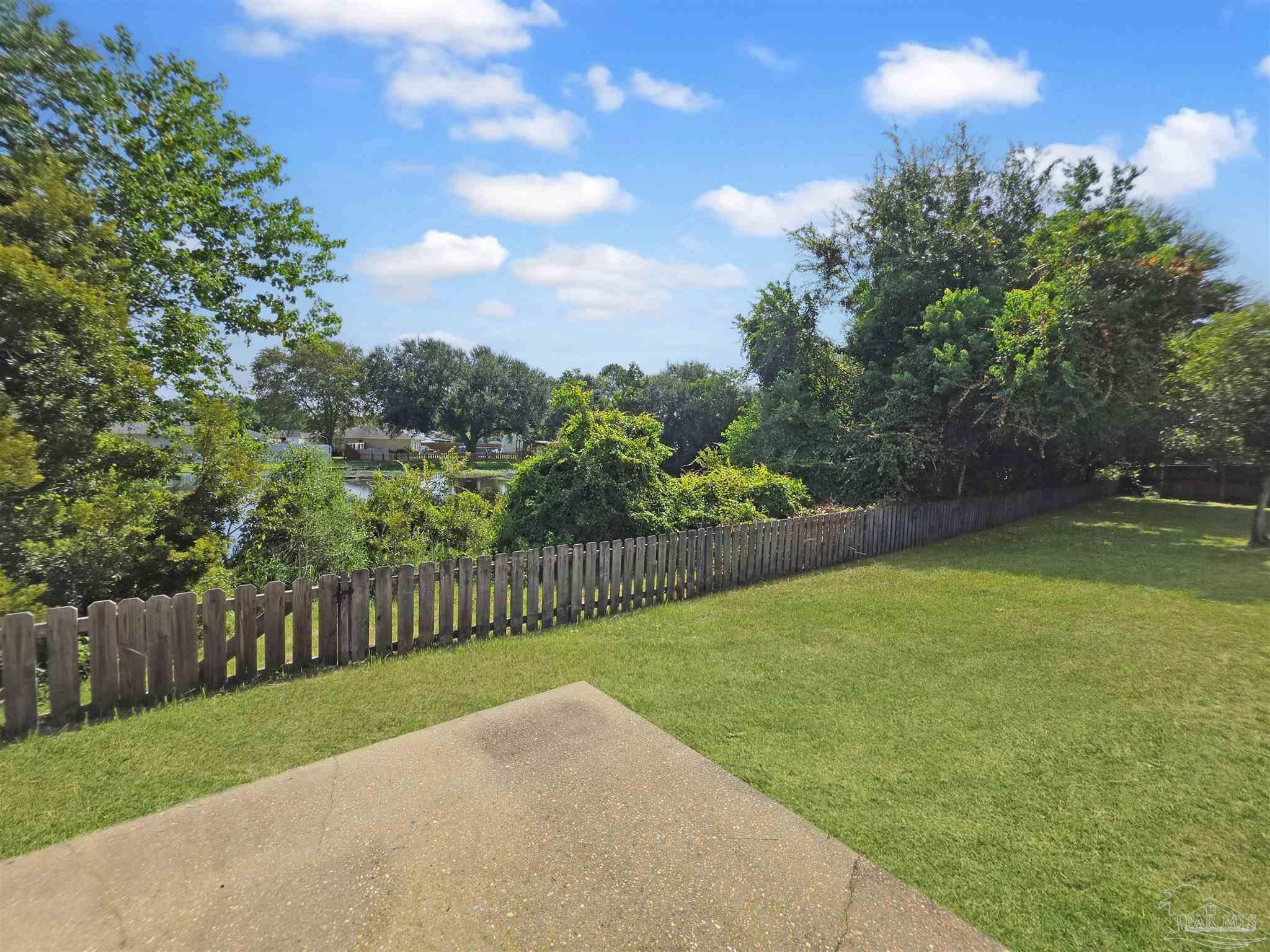 1638 Dees Road Pensacola FL 32506