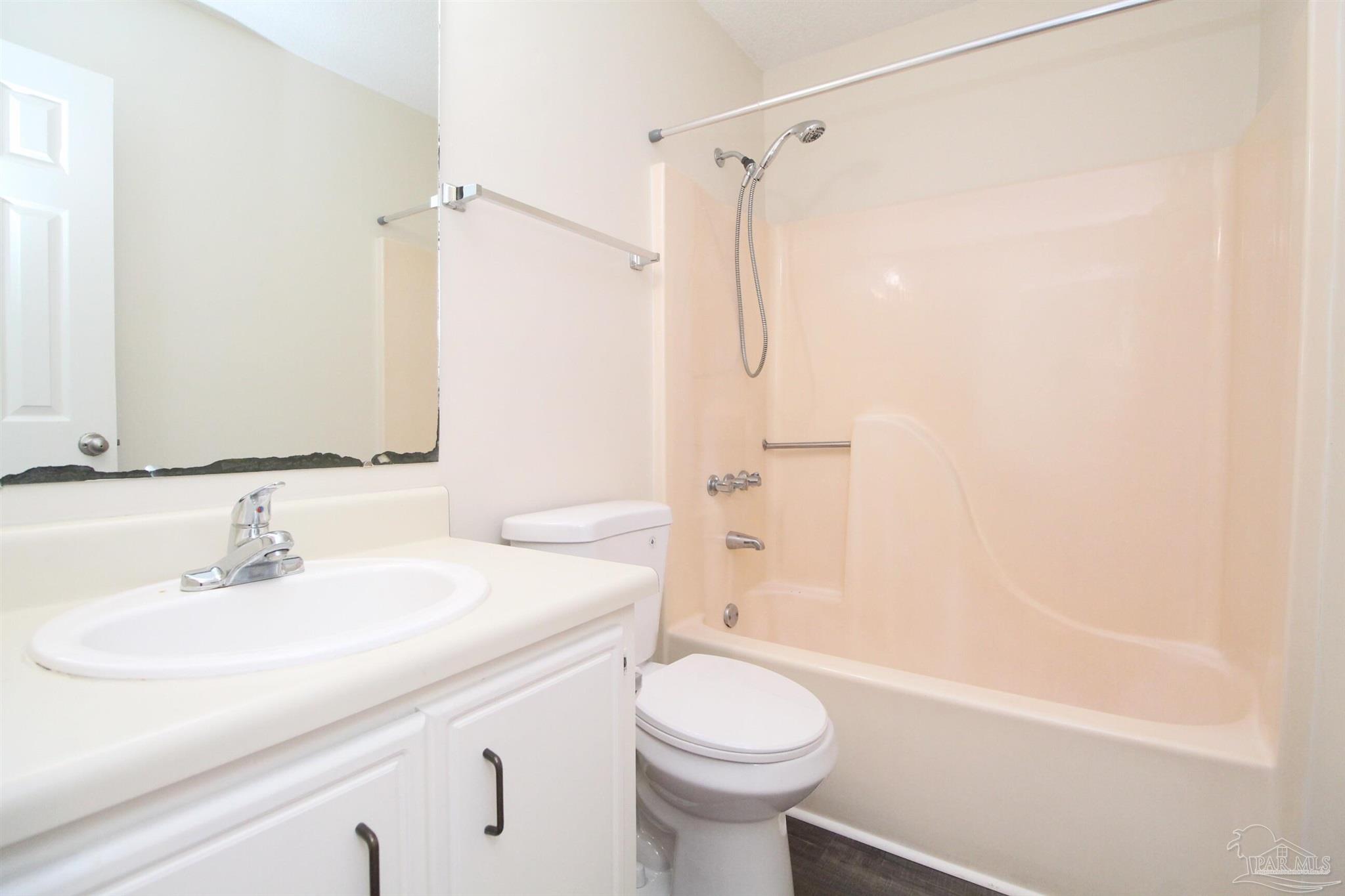 8126 Crystal Wells Place Pensacola FL 32514