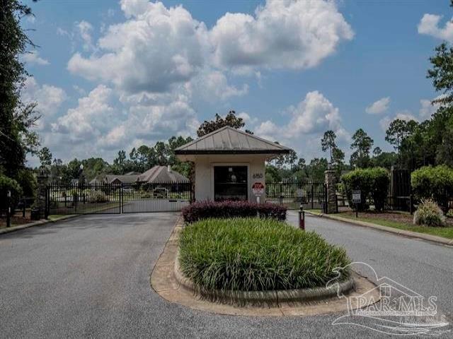 5746 Dunridge Drive Pace FL 32571
