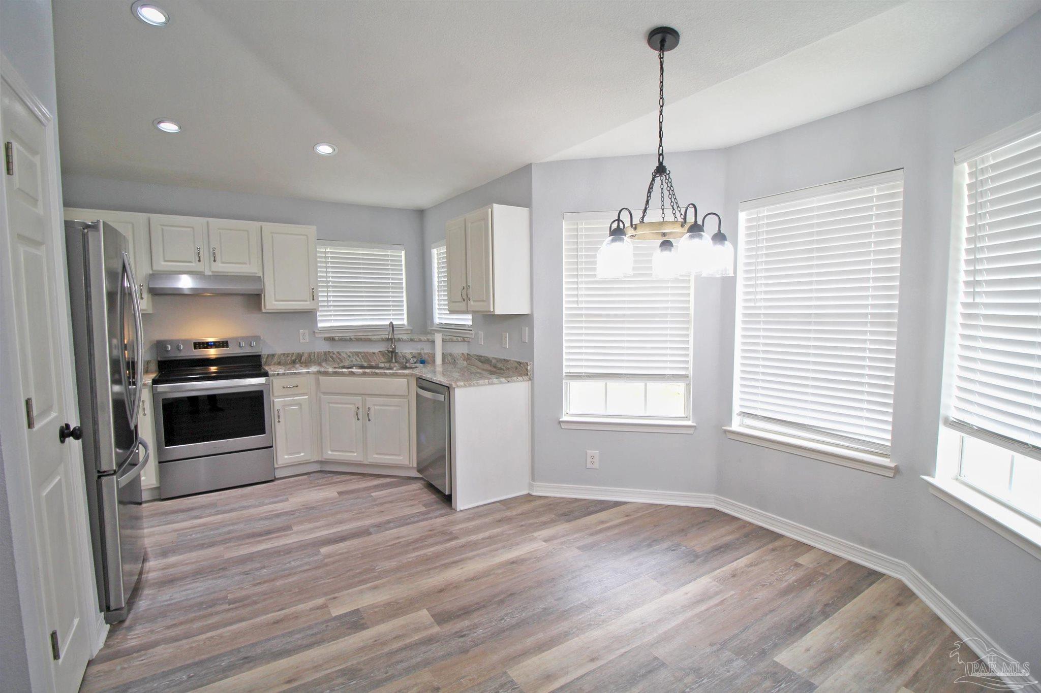 8508 Indian Oaks Place Pensacola FL 32514