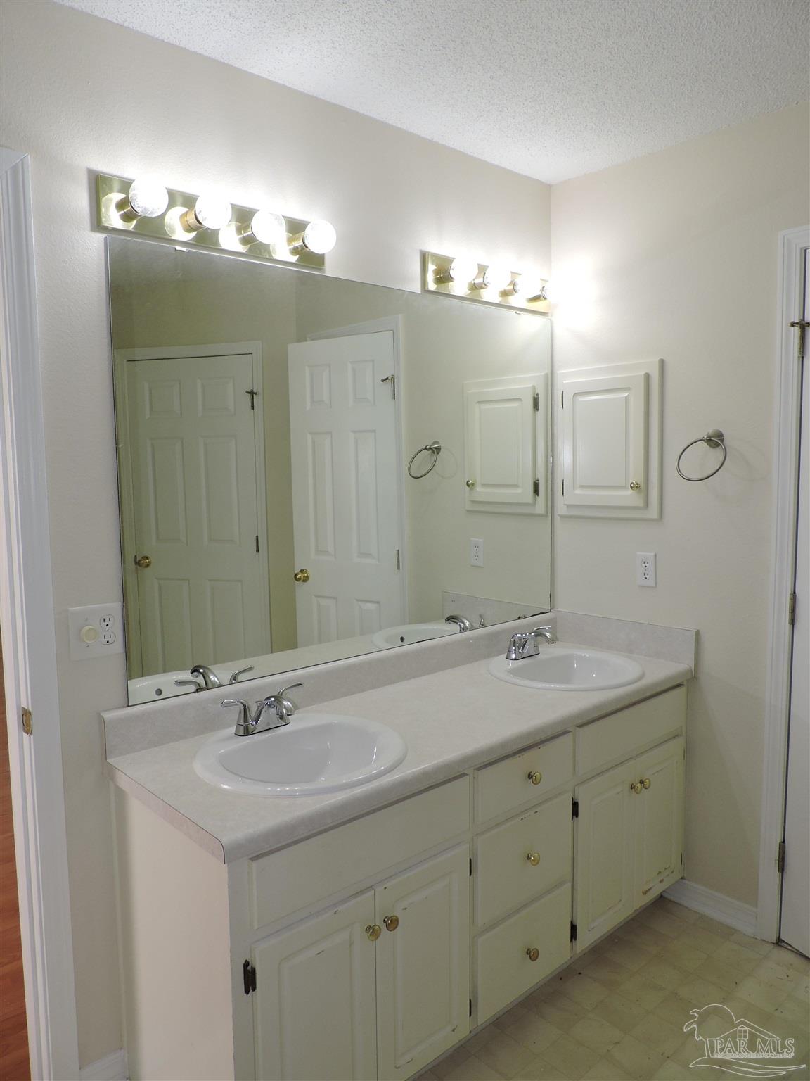 2145 Jarrod Drive Cantonment FL 32533