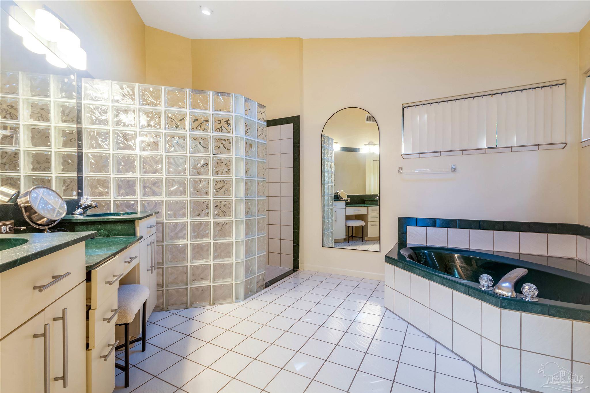 150 Kelly Lane Valparaiso FL 32580