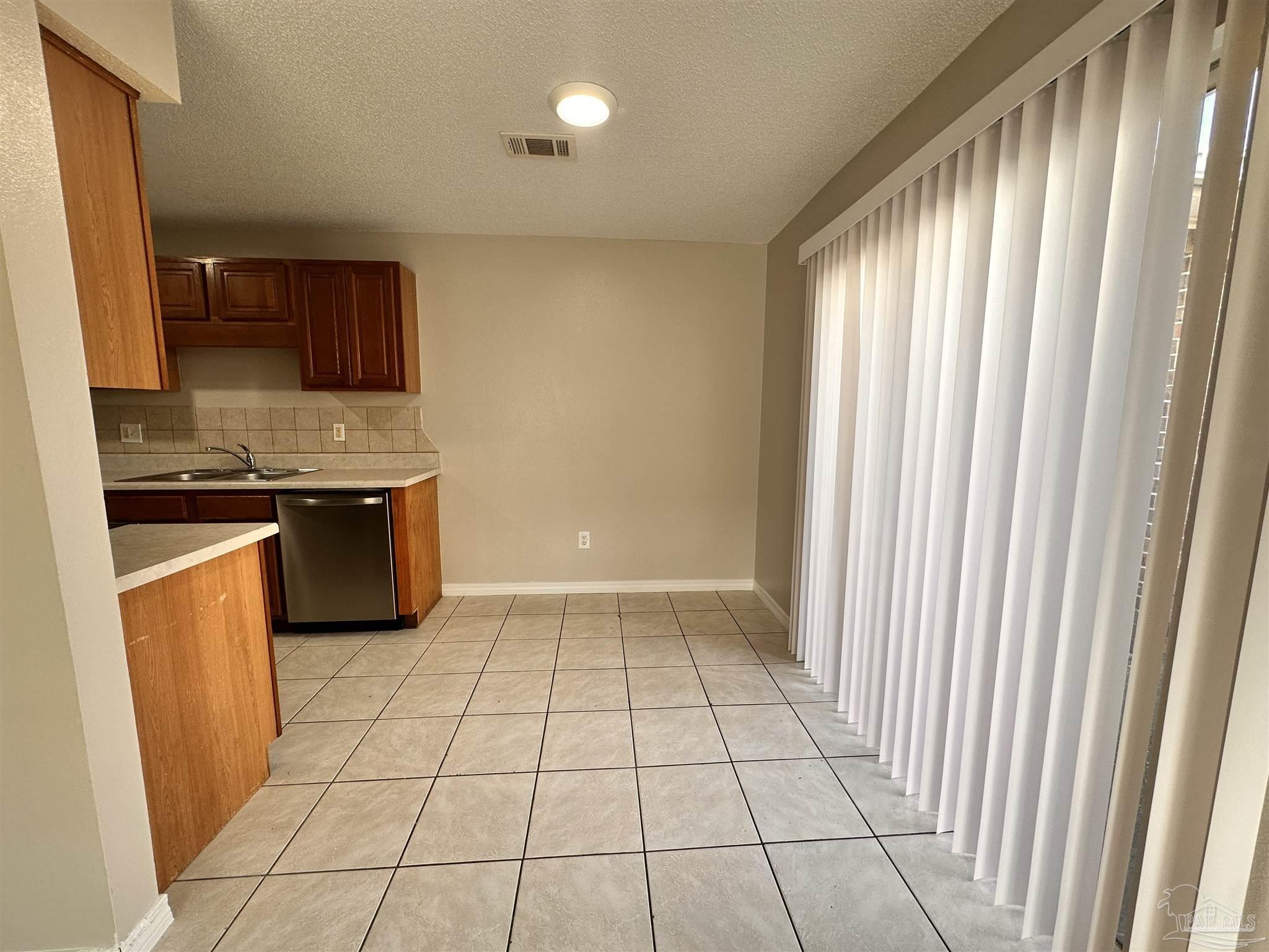 668 72nd Ave # D Pensacola FL 32506