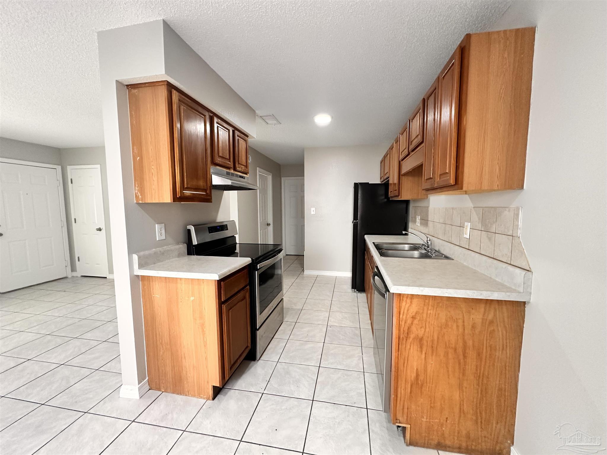 668 72nd Ave # D Pensacola FL 32506