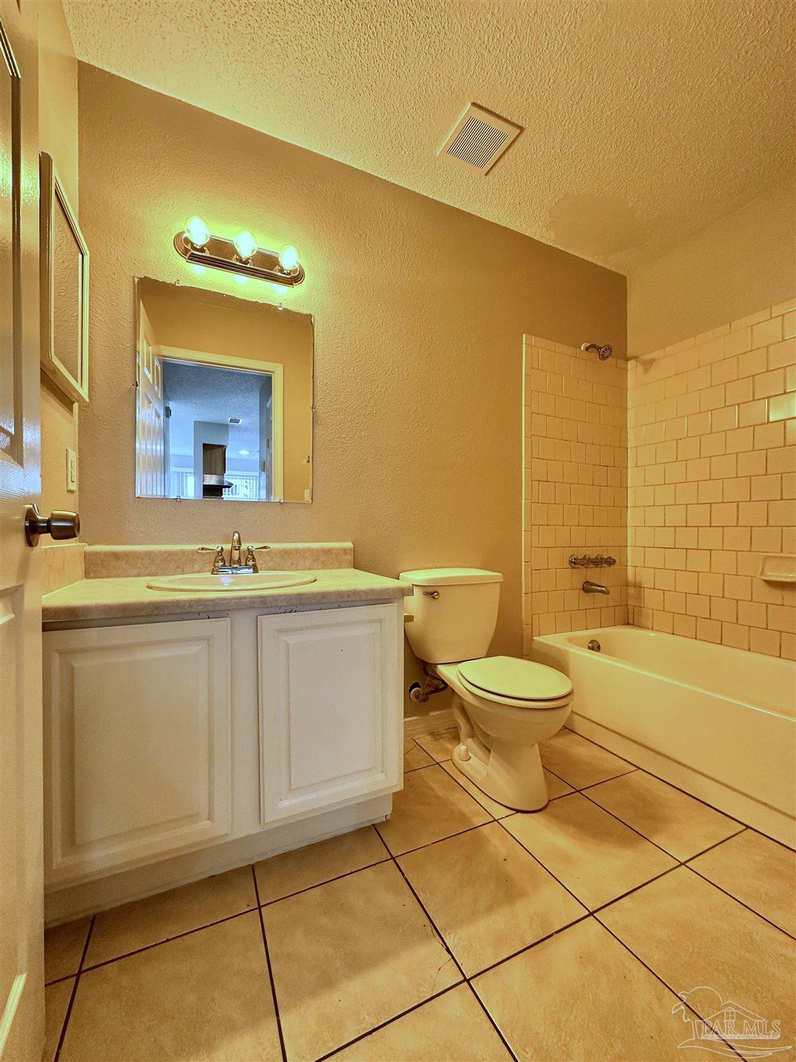 668 72nd Ave # D Pensacola FL 32506