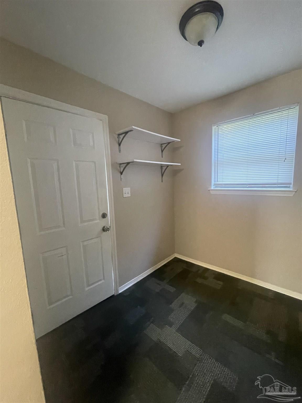 10047 Hillview Road Pensacola FL 32514