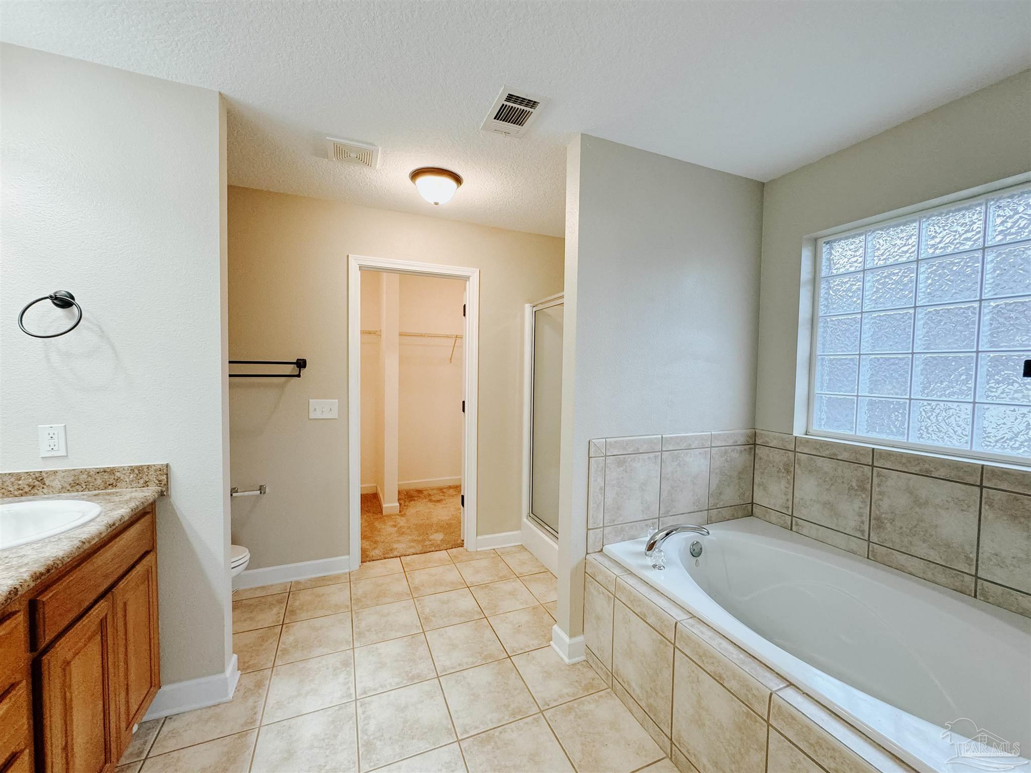 1240 Benning Place Pensacola FL 32506