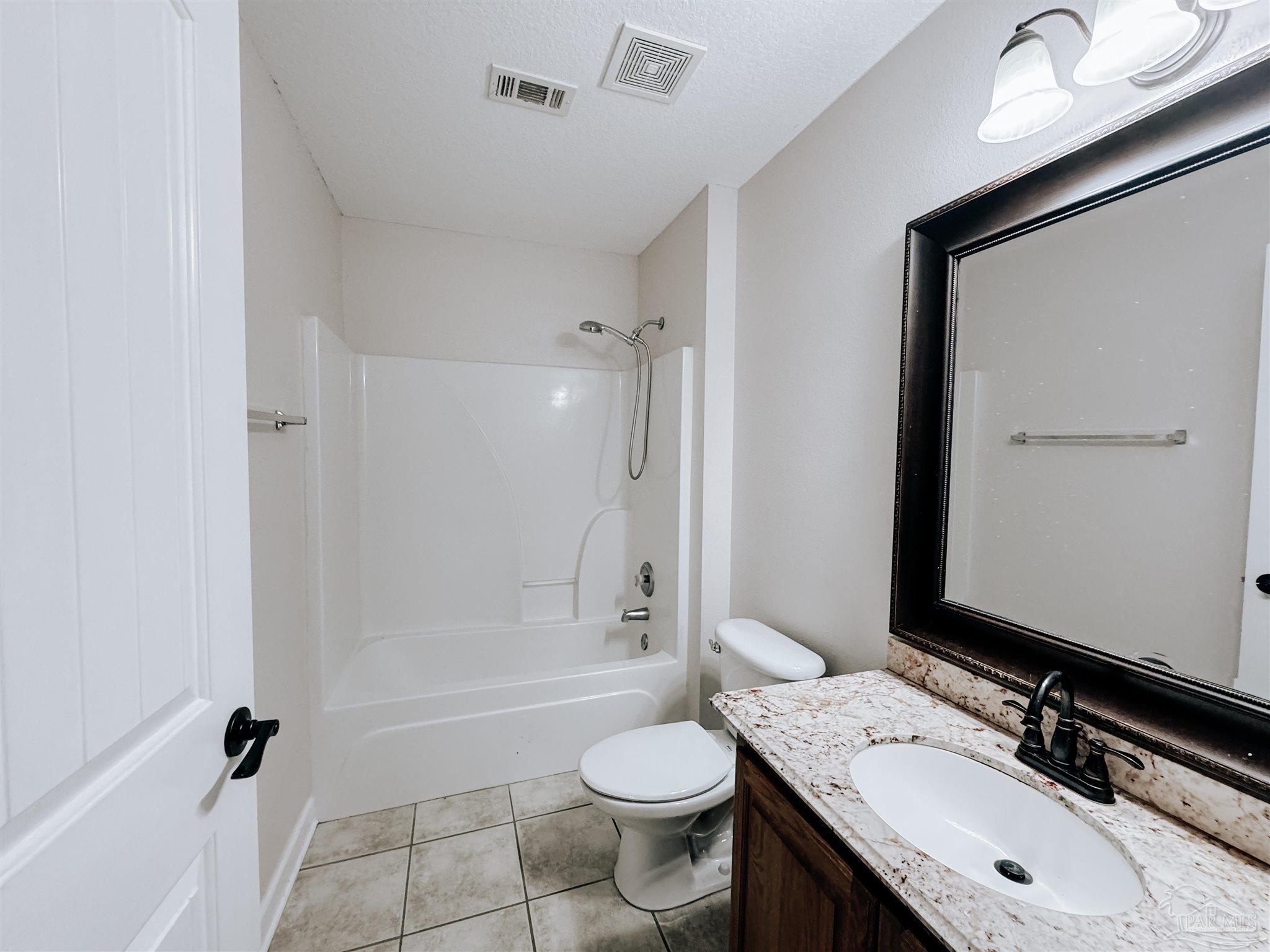 1240 Benning Place Pensacola FL 32506
