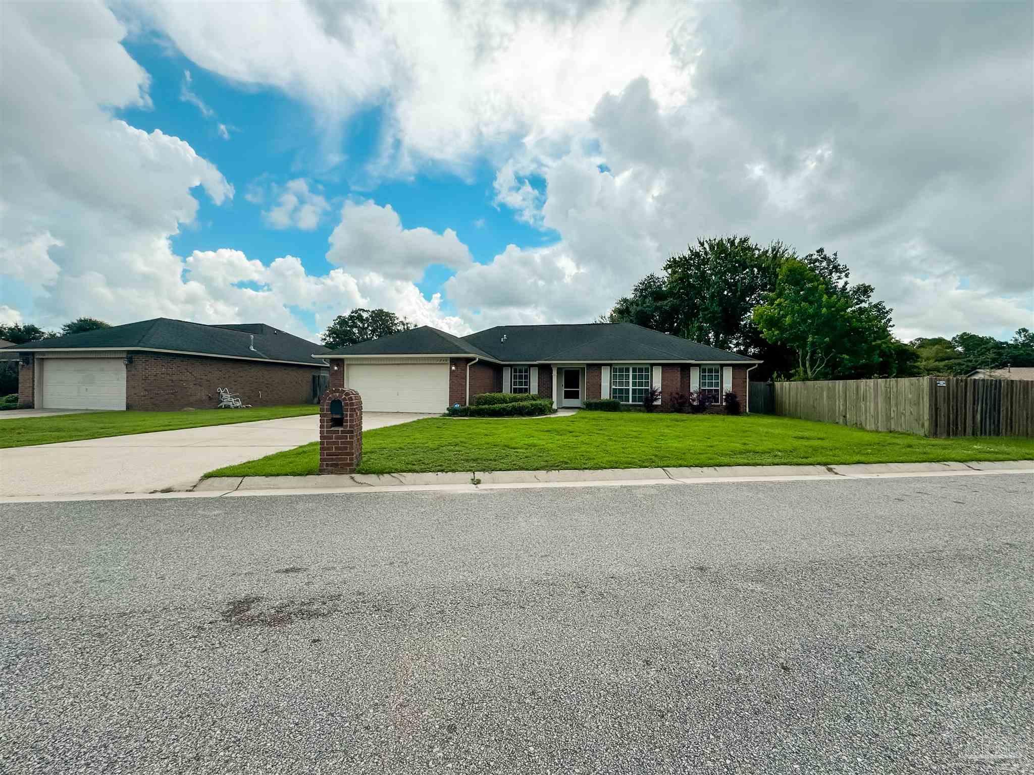 1240 Benning Place Pensacola FL 32506