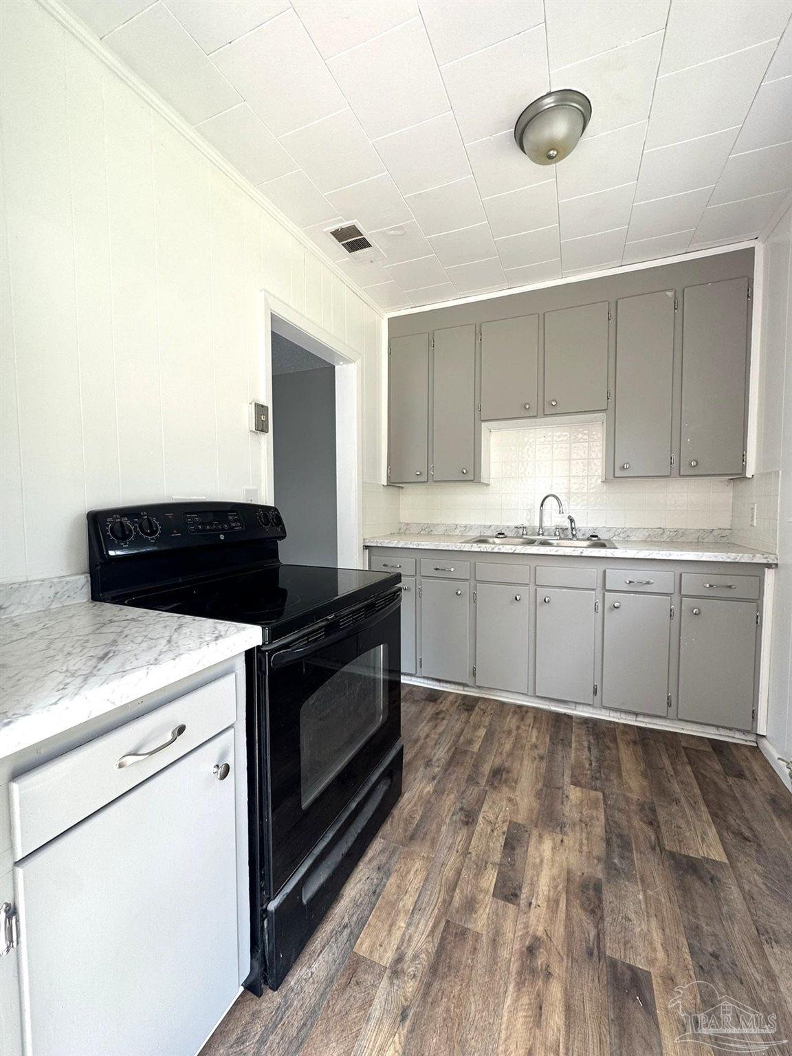 128 Brandon Avenue Pensacola FL 32507