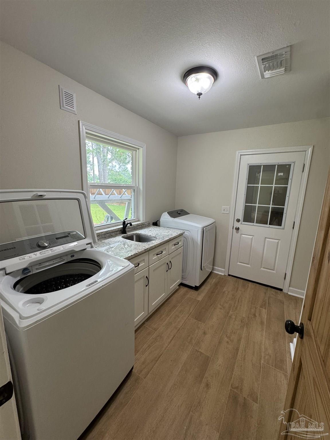 7866 Apollo Drive Pensacola FL 32506