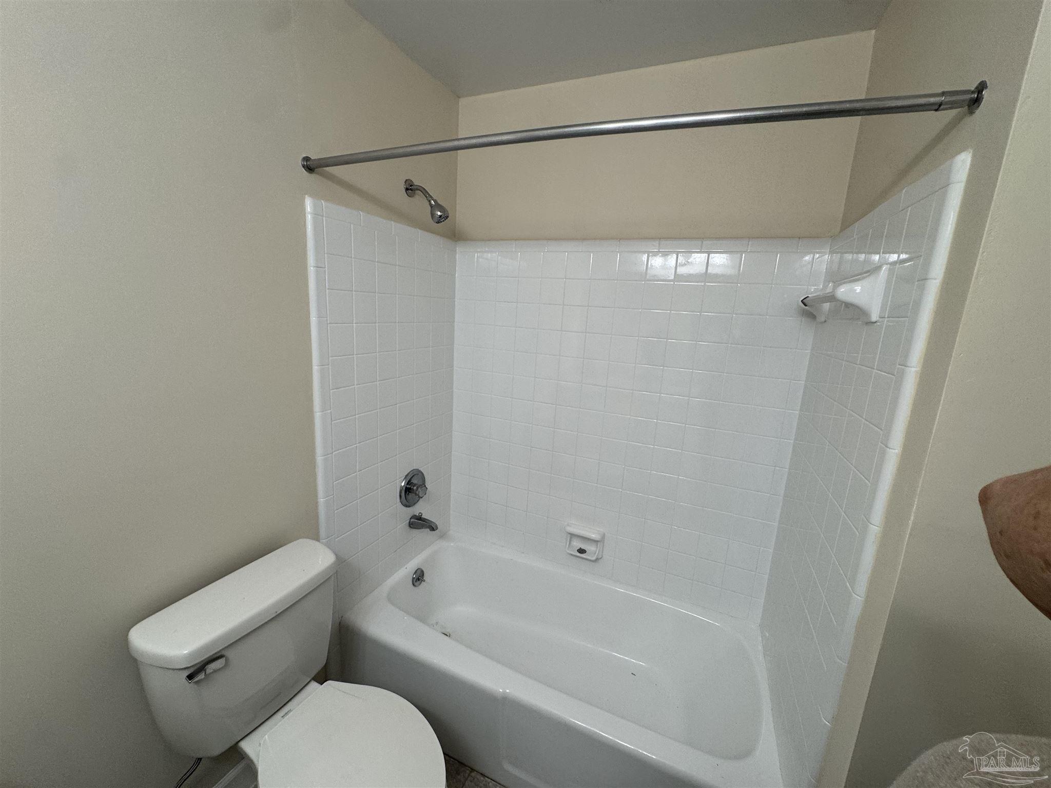 7866 Apollo Drive Pensacola FL 32506