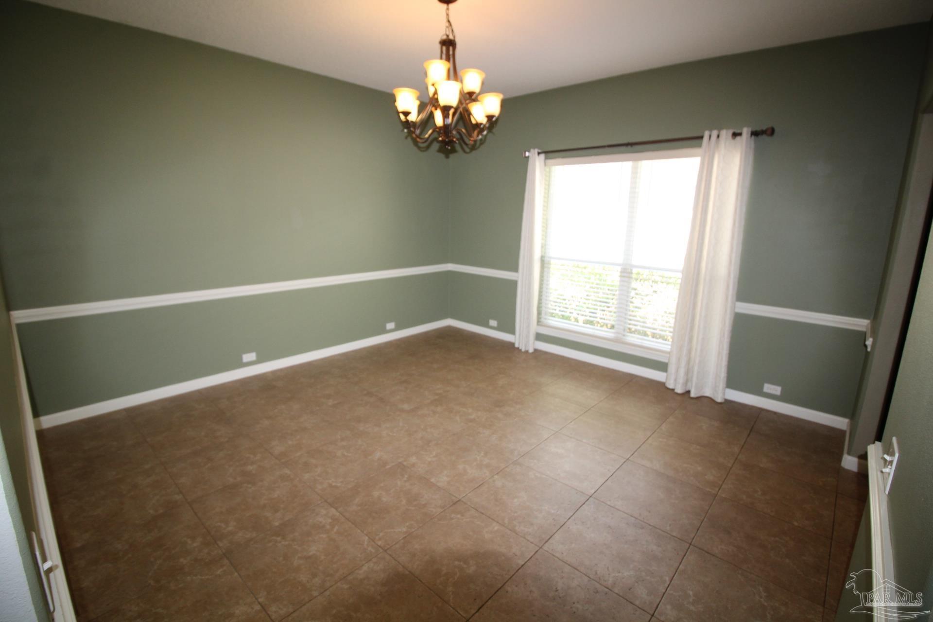 9850 Rail Circle Pensacola FL 32507