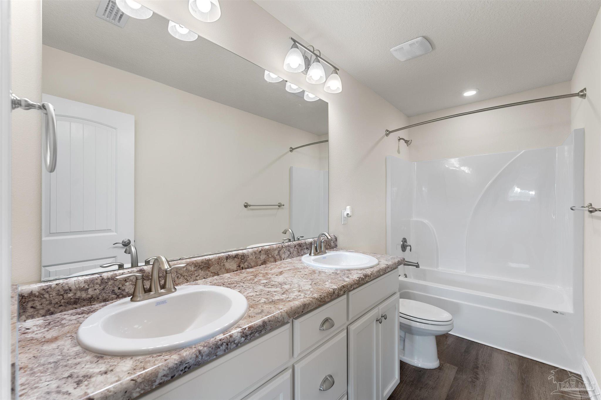 136 Polo Terrace Pensacola FL 32534