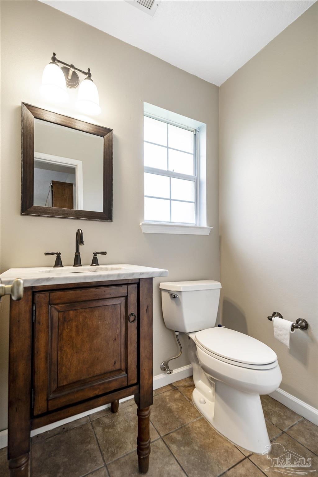 5320 Powrie Drive Pensacola FL 32504