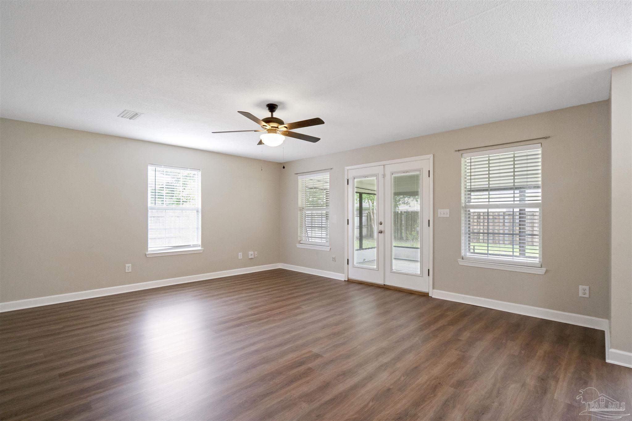 5320 Powrie Drive Pensacola FL 32504