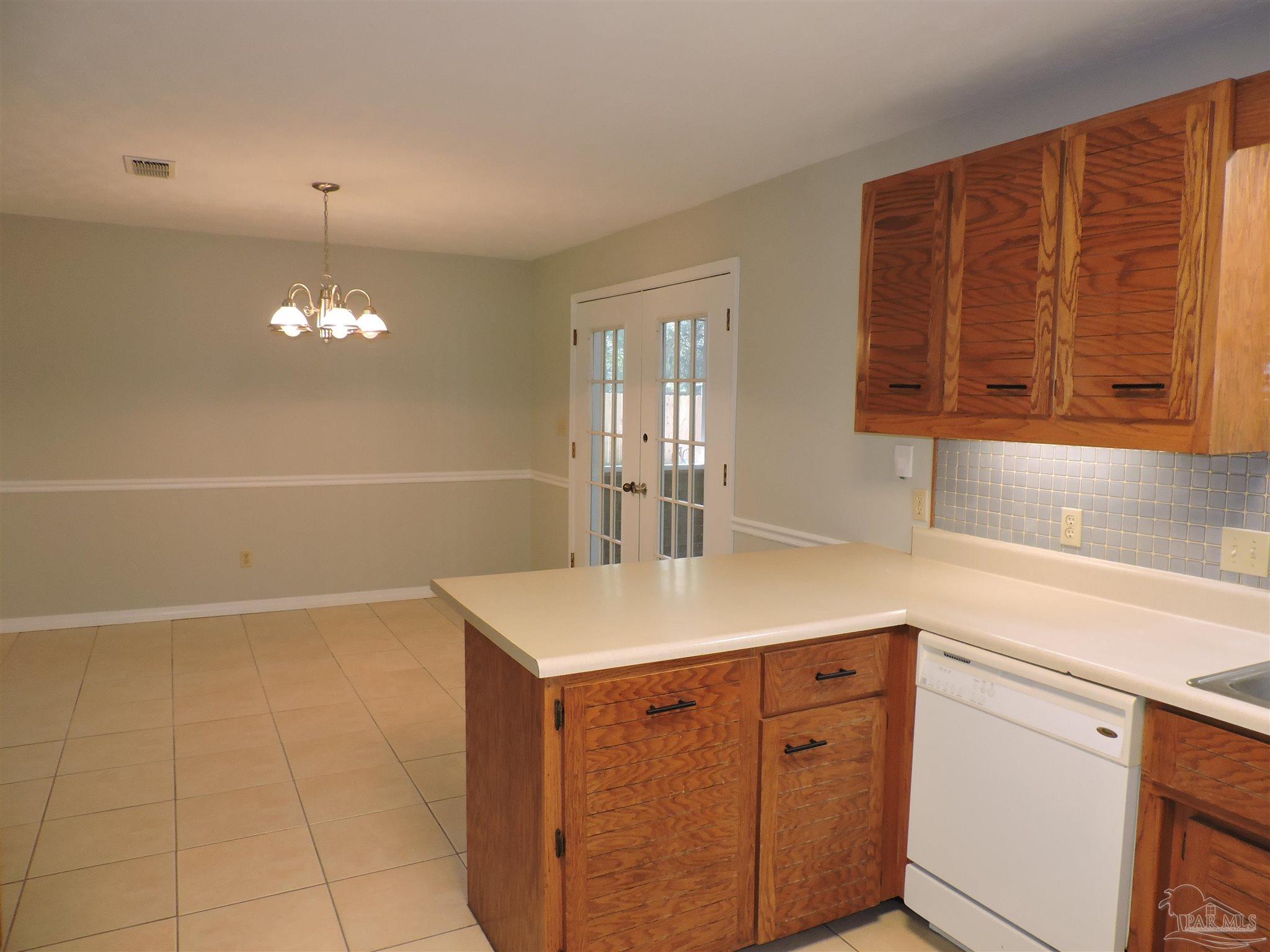 5261 Rowe Trail Pace FL 32571