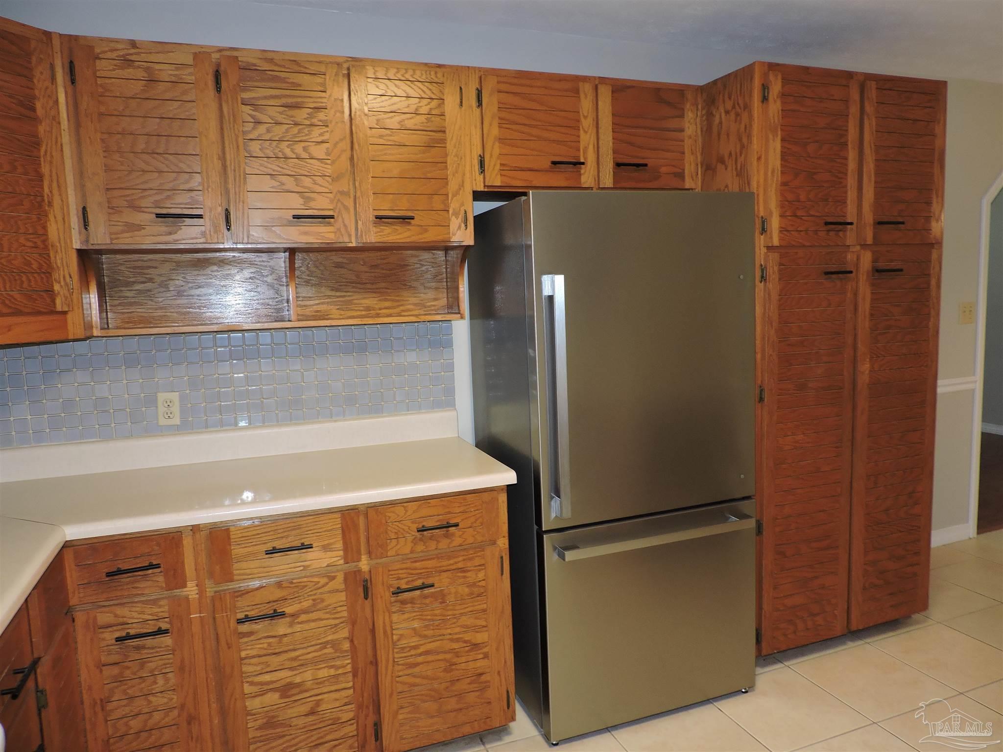 5261 Rowe Trail Pace FL 32571