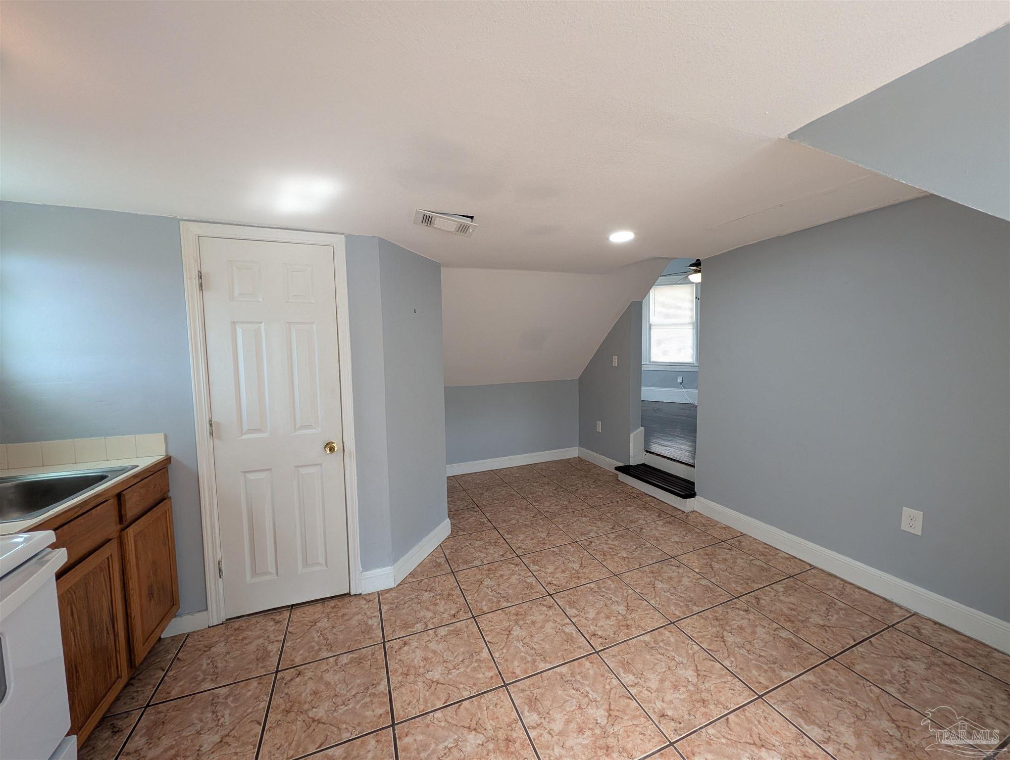 911 N Spring St # 4 Pensacola FL 32501