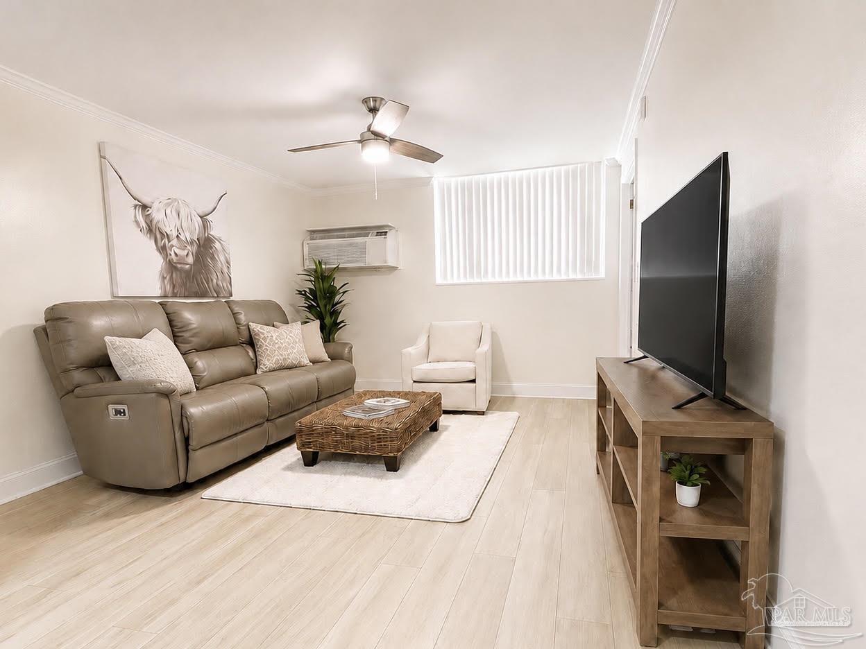 201 S Stillman # 214 Pensacola FL 32505