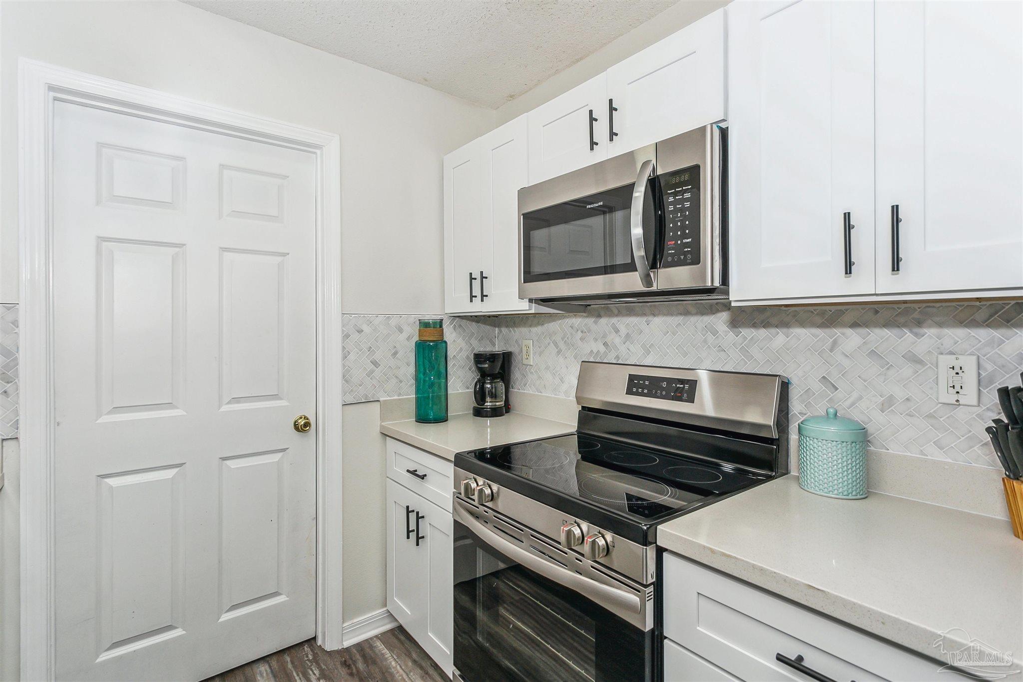 8407 Jarmen Lane Pensacola FL 32534