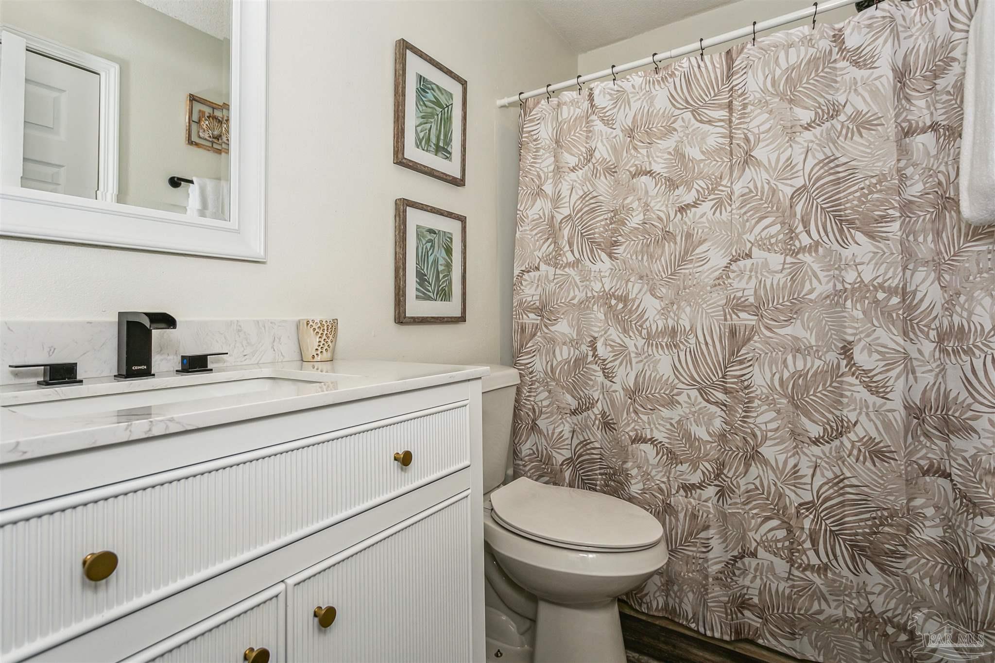 8407 Jarmen Lane Pensacola FL 32534