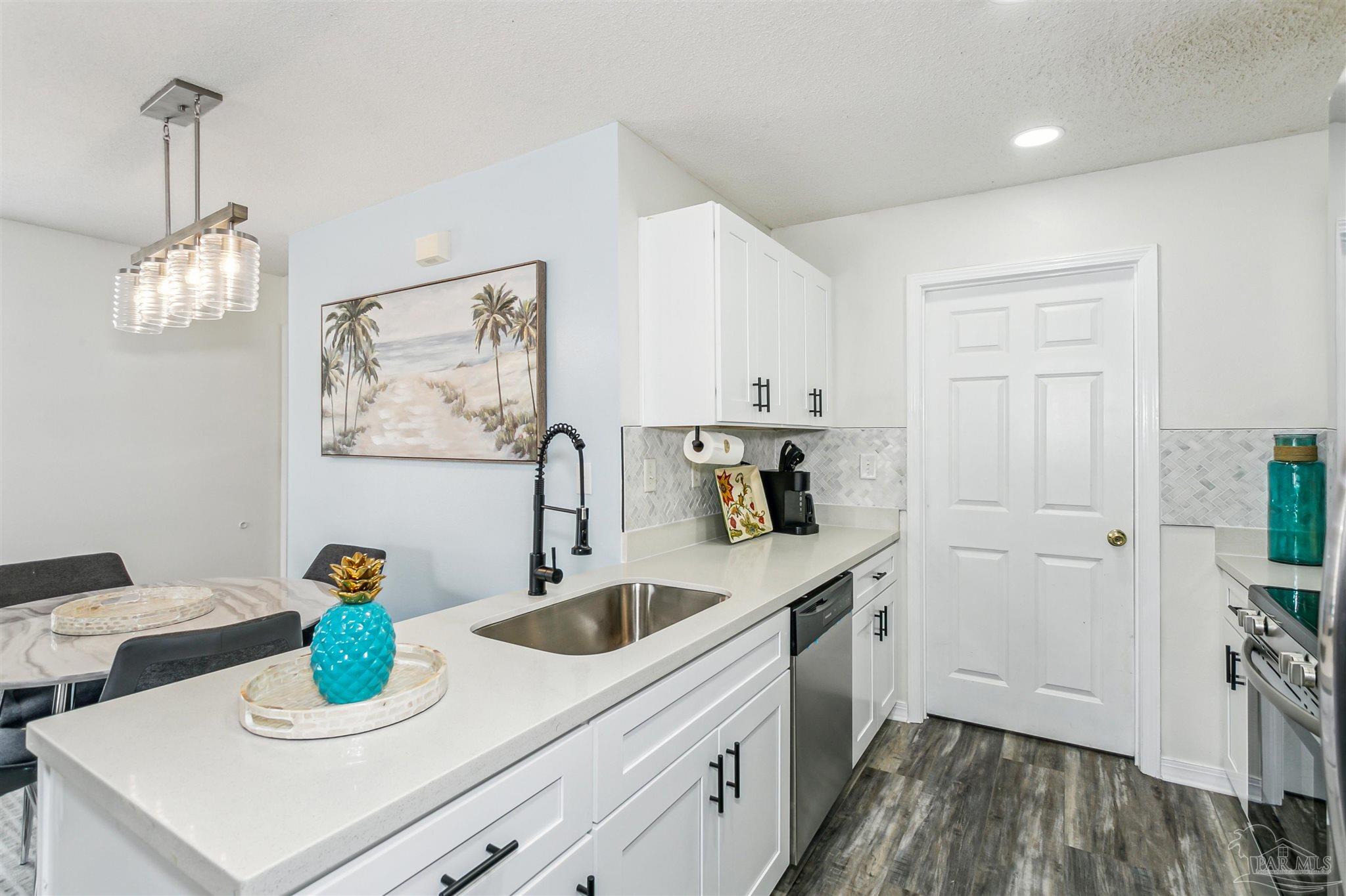 8407 Jarmen Lane Pensacola FL 32534