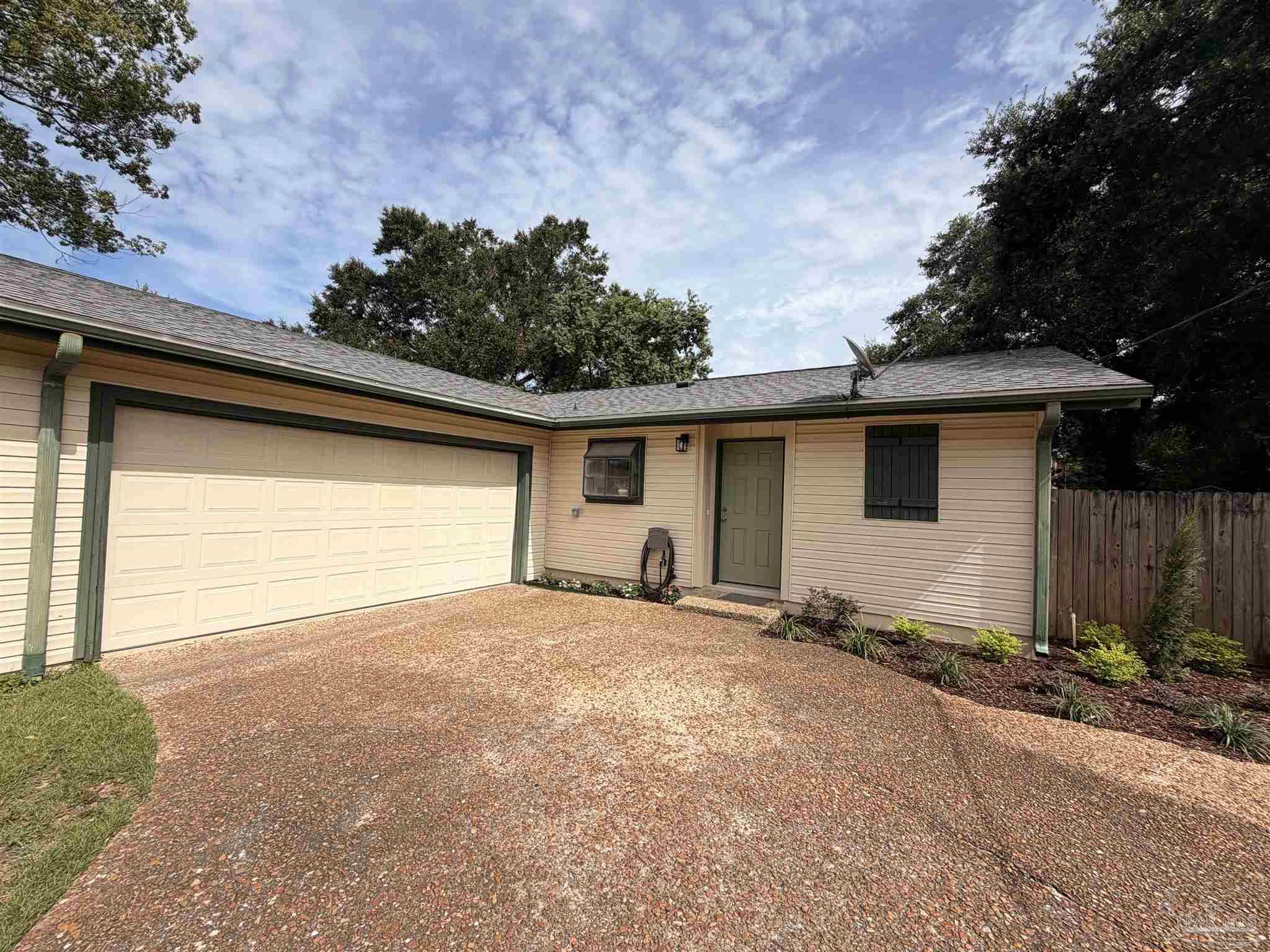 4188 Aqua Vista Drive Pensacola FL 32504
