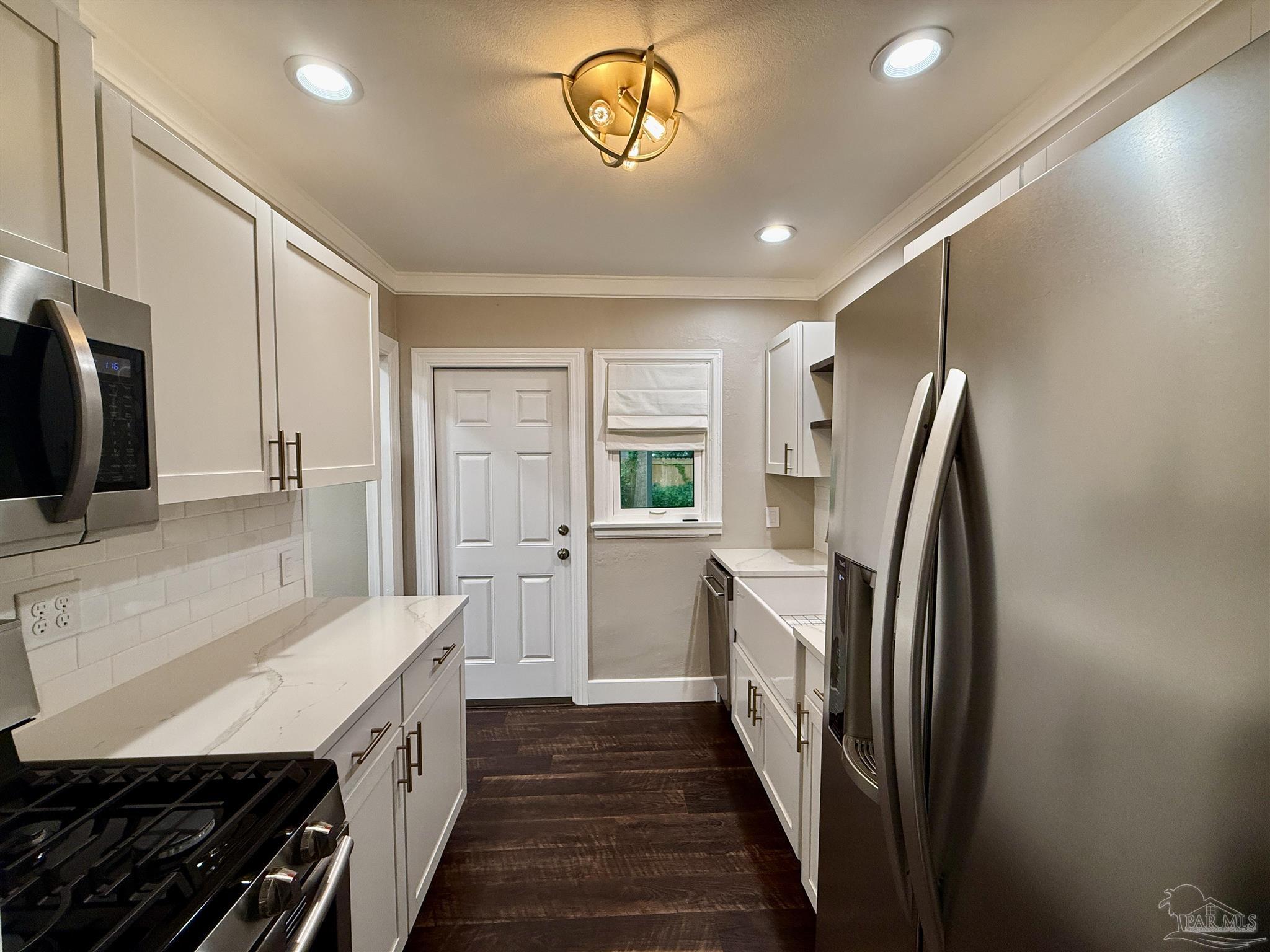 2050 N 13th Avenue Pensacola FL 32503