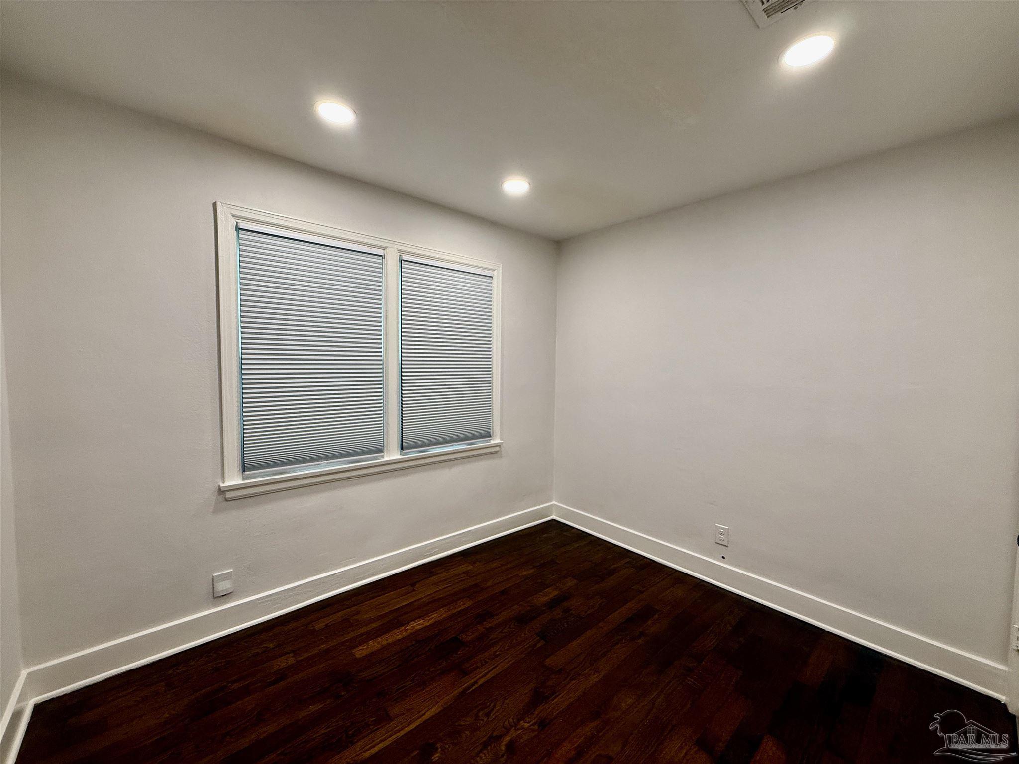 2050 N 13th Avenue Pensacola FL 32503